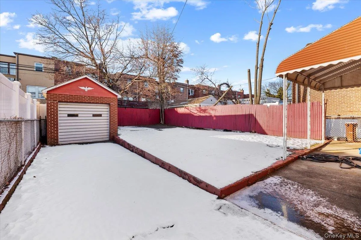 11590 223rd Street, New York, NY, 3 Bedrooms Bedrooms, 9 Rooms Rooms,2 BathroomsBathrooms,Residential,For Rent,223rd,0,1019245 11590 223rd Street, New York, NY, 3 Bedrooms Bedrooms, 9 Rooms Rooms,2 BathroomsBathrooms,Residential,For Rent,223rd,0,1019245