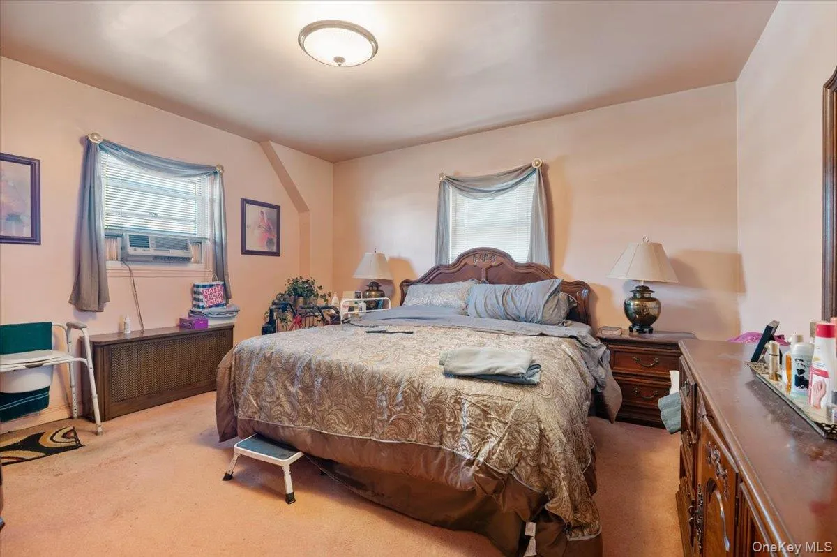 11590 223rd Street, New York, NY, 3 Bedrooms Bedrooms, 9 Rooms Rooms,2 BathroomsBathrooms,Residential,For Rent,223rd,0,1019245 11590 223rd Street, New York, NY, 3 Bedrooms Bedrooms, 9 Rooms Rooms,2 BathroomsBathrooms,Residential,For Rent,223rd,0,1019245