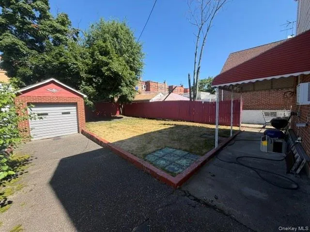 11590 223rd Street, New York, NY, 3 Bedrooms Bedrooms, 9 Rooms Rooms,2 BathroomsBathrooms,Residential,For Rent,223rd,0,1019245 11590 223rd Street, New York, NY, 3 Bedrooms Bedrooms, 9 Rooms Rooms,2 BathroomsBathrooms,Residential,For Rent,223rd,0,1019245