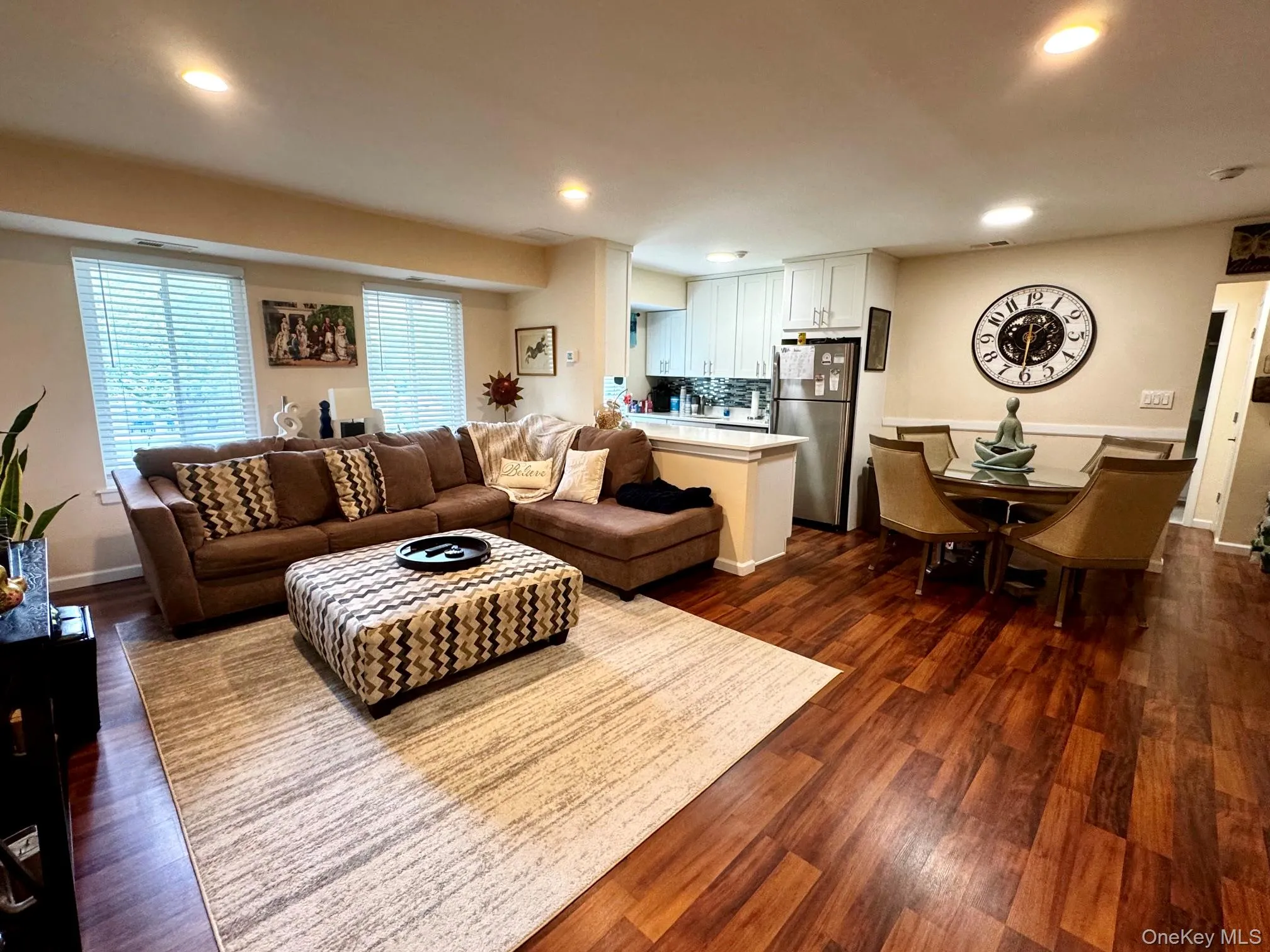 12 Denver Court, Brookhaven, NY, 1 Bedroom Bedrooms, 4 Rooms Rooms,1 BathroomBathrooms,Residential,For Rent,Denver,0,1019247 12 Denver Court, Brookhaven, NY, 1 Bedroom Bedrooms, 4 Rooms Rooms,1 BathroomBathrooms,Residential,For Rent,Denver,0,1019247