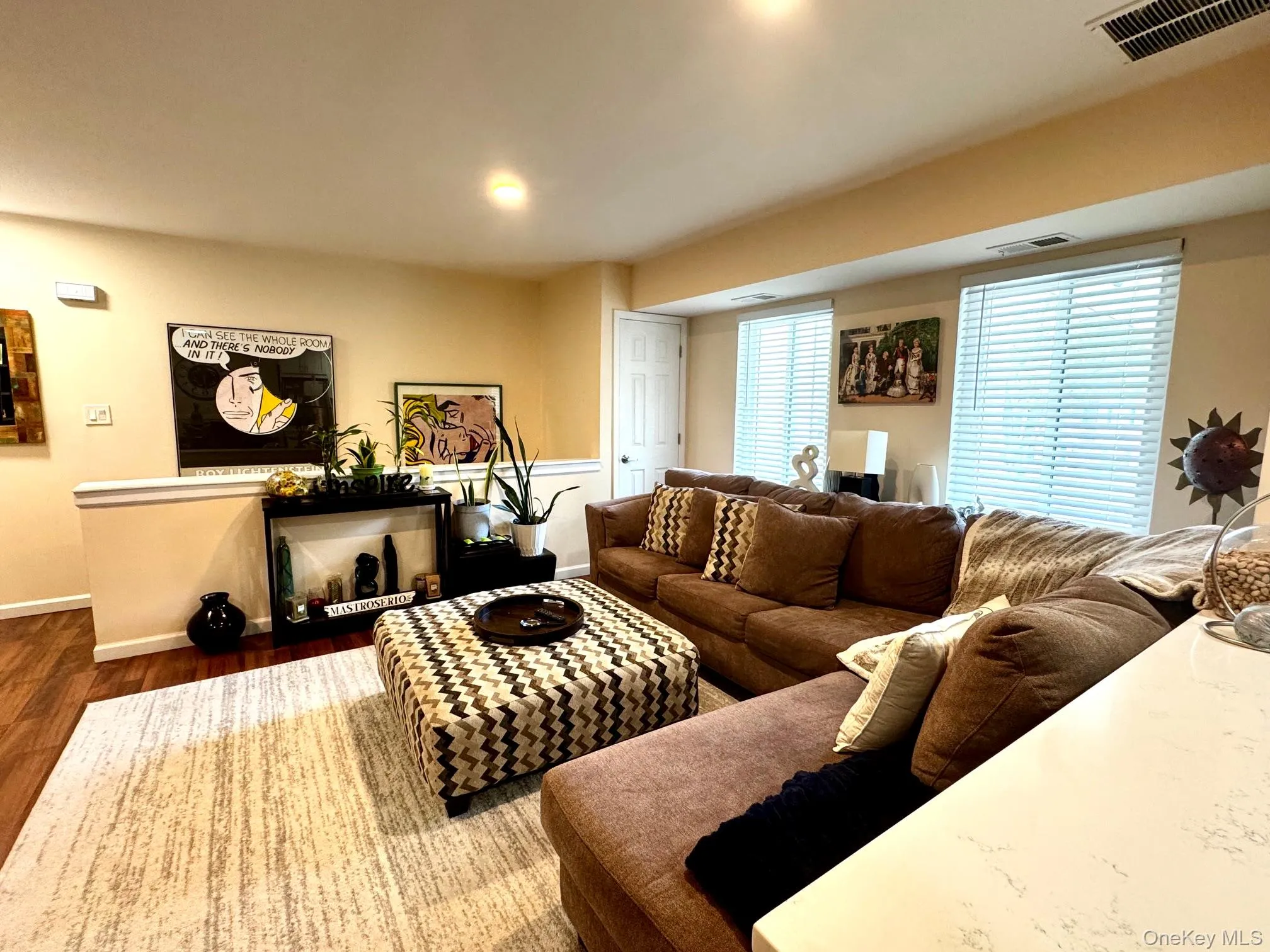 12 Denver Court, Brookhaven, NY, 1 Bedroom Bedrooms, 4 Rooms Rooms,1 BathroomBathrooms,Residential,For Rent,Denver,0,1019247 12 Denver Court, Brookhaven, NY, 1 Bedroom Bedrooms, 4 Rooms Rooms,1 BathroomBathrooms,Residential,For Rent,Denver,0,1019247