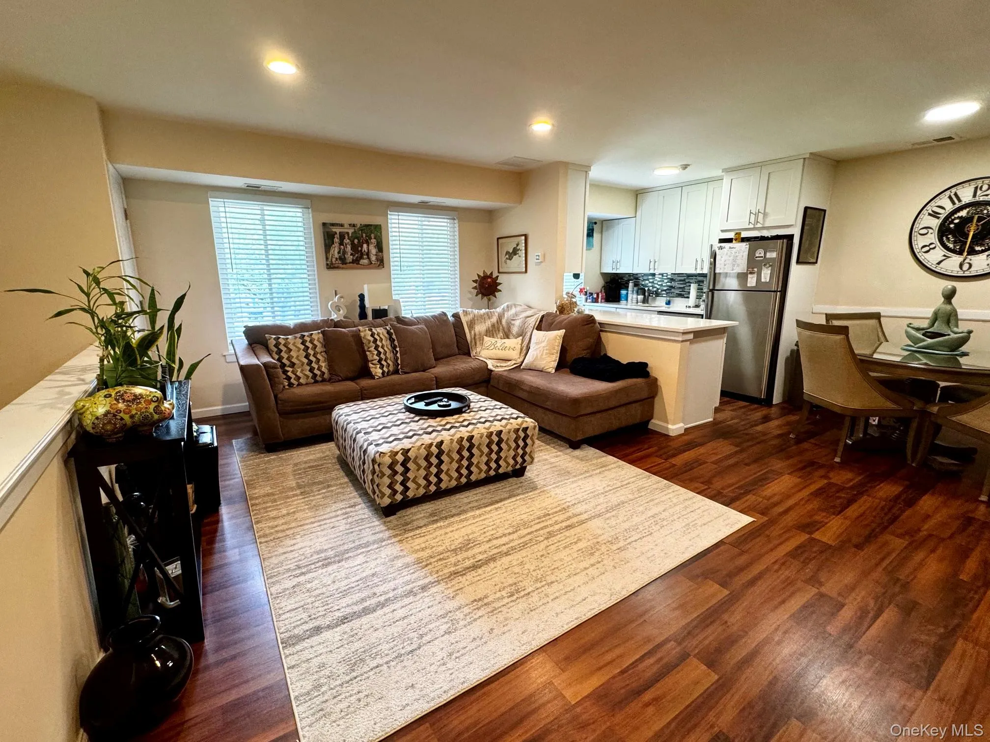 12 Denver Court, Brookhaven, NY, 1 Bedroom Bedrooms, 4 Rooms Rooms,1 BathroomBathrooms,Residential,For Rent,Denver,0,1019247 12 Denver Court, Brookhaven, NY, 1 Bedroom Bedrooms, 4 Rooms Rooms,1 BathroomBathrooms,Residential,For Rent,Denver,0,1019247