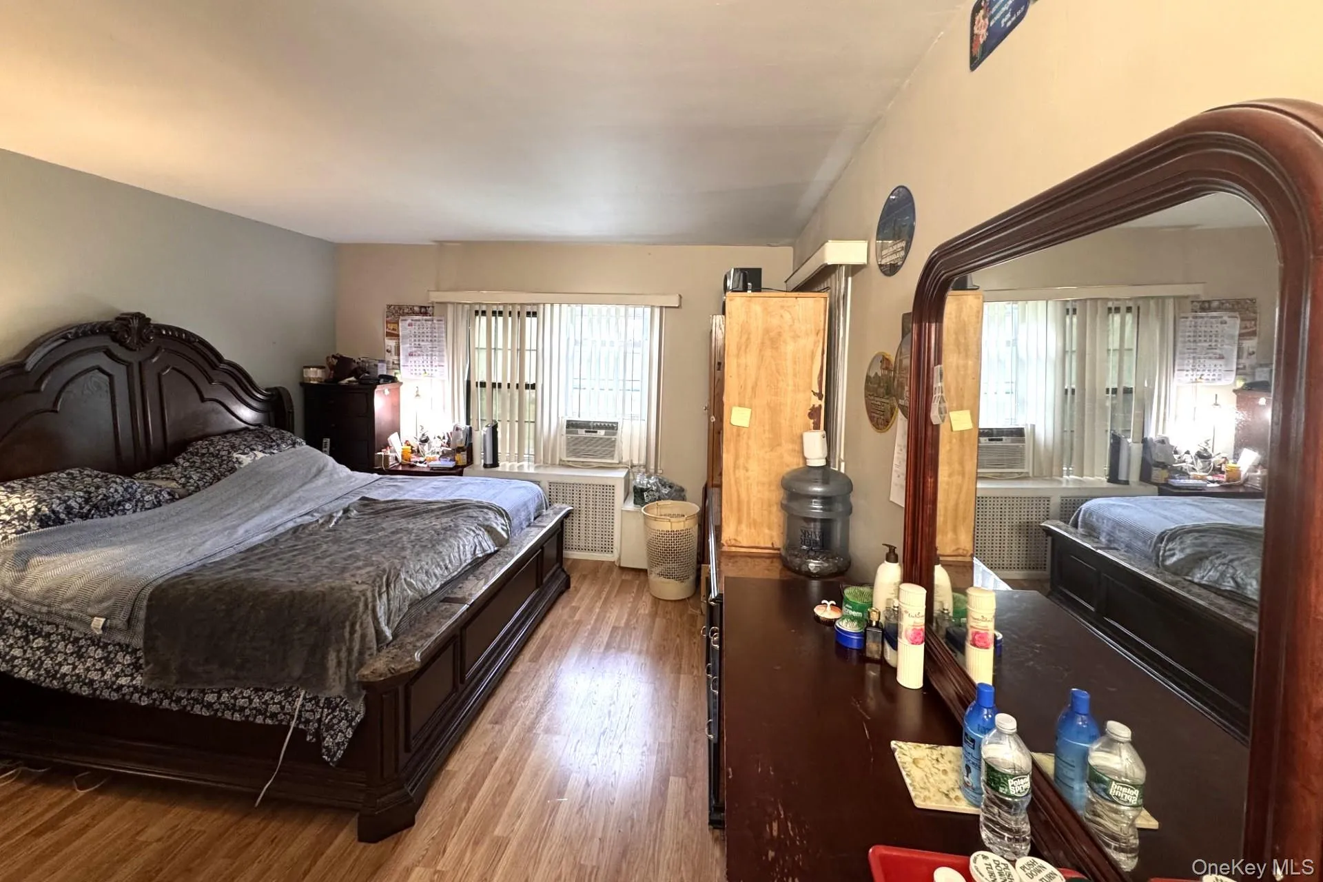 36 Earle Place, New Rochelle, NY, 3 Bedrooms Bedrooms, 10 Rooms Rooms,2 BathroomsBathrooms,Residential,For Rent,Earle,0,1019248 36 Earle Place, New Rochelle, NY, 3 Bedrooms Bedrooms, 10 Rooms Rooms,2 BathroomsBathrooms,Residential,For Rent,Earle,0,1019248