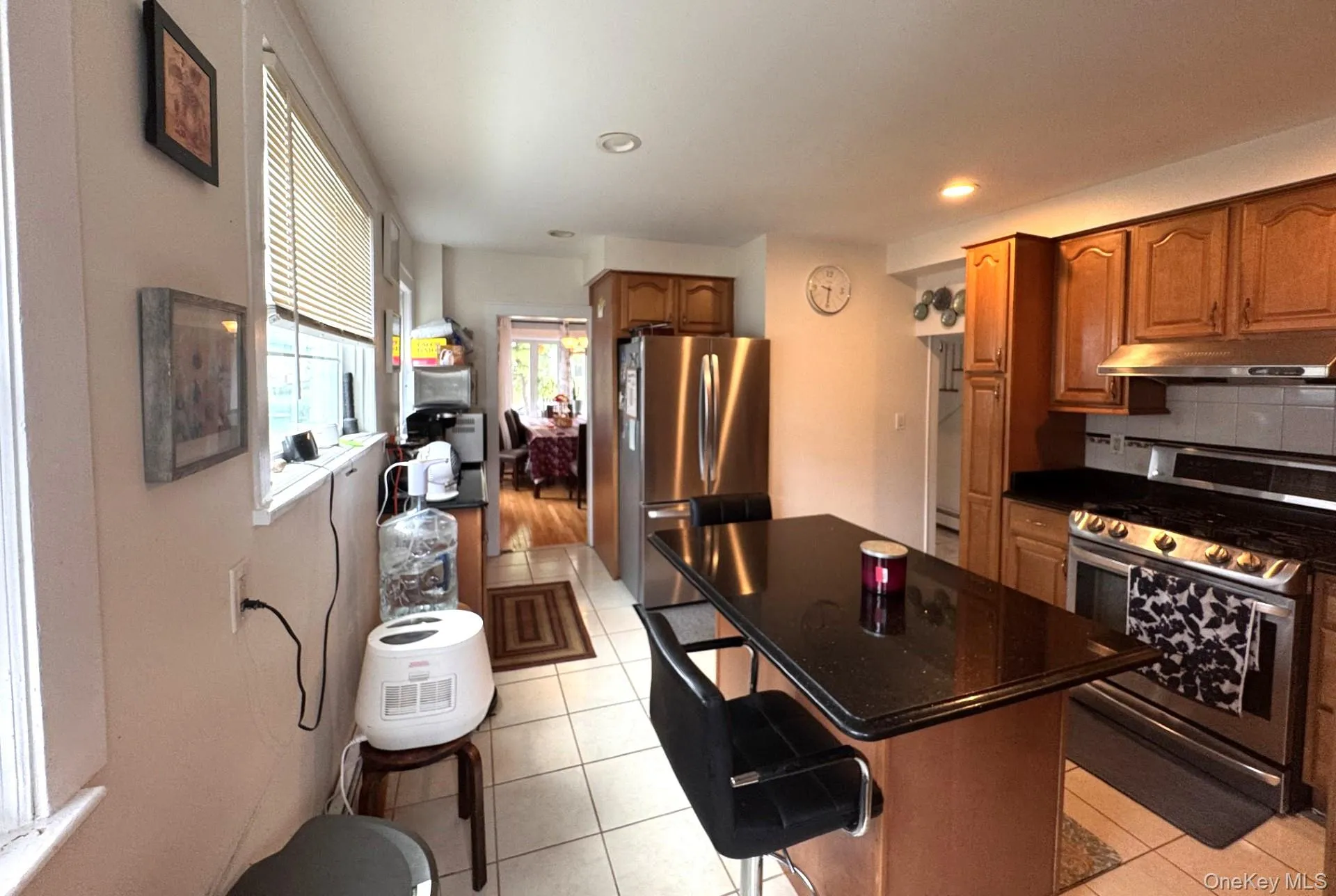 36 Earle Place, New Rochelle, NY, 3 Bedrooms Bedrooms, 10 Rooms Rooms,2 BathroomsBathrooms,Residential,For Rent,Earle,0,1019248 36 Earle Place, New Rochelle, NY, 3 Bedrooms Bedrooms, 10 Rooms Rooms,2 BathroomsBathrooms,Residential,For Rent,Earle,0,1019248