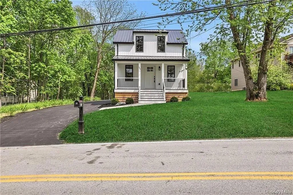 386 Lakeside Road, Newburgh (town), NY, 3 Bedrooms Bedrooms, 6 Rooms Rooms,1 BathroomBathrooms,Residential,For Rent,Lakeside,0,1019253 386 Lakeside Road, Newburgh (town), NY, 3 Bedrooms Bedrooms, 6 Rooms Rooms,1 BathroomBathrooms,Residential,For Rent,Lakeside,0,1019253