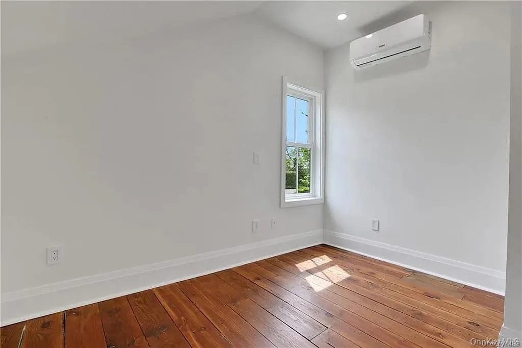 386 Lakeside Road, Newburgh (town), NY, 3 Bedrooms Bedrooms, 6 Rooms Rooms,1 BathroomBathrooms,Residential,For Rent,Lakeside,0,1019253 386 Lakeside Road, Newburgh (town), NY, 3 Bedrooms Bedrooms, 6 Rooms Rooms,1 BathroomBathrooms,Residential,For Rent,Lakeside,0,1019253