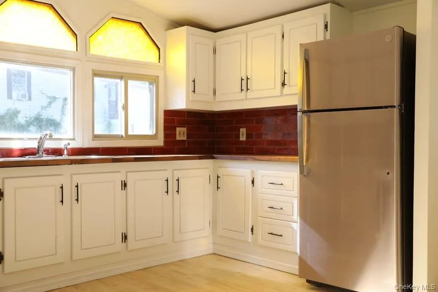 116 New Road, Marlboro, NY, 2 Bedrooms Bedrooms, 6 Rooms Rooms,2 BathroomsBathrooms,Residential,For Rent,New,0,1019262 116 New Road, Marlboro, NY, 2 Bedrooms Bedrooms, 6 Rooms Rooms,2 BathroomsBathrooms,Residential,For Rent,New,0,1019262