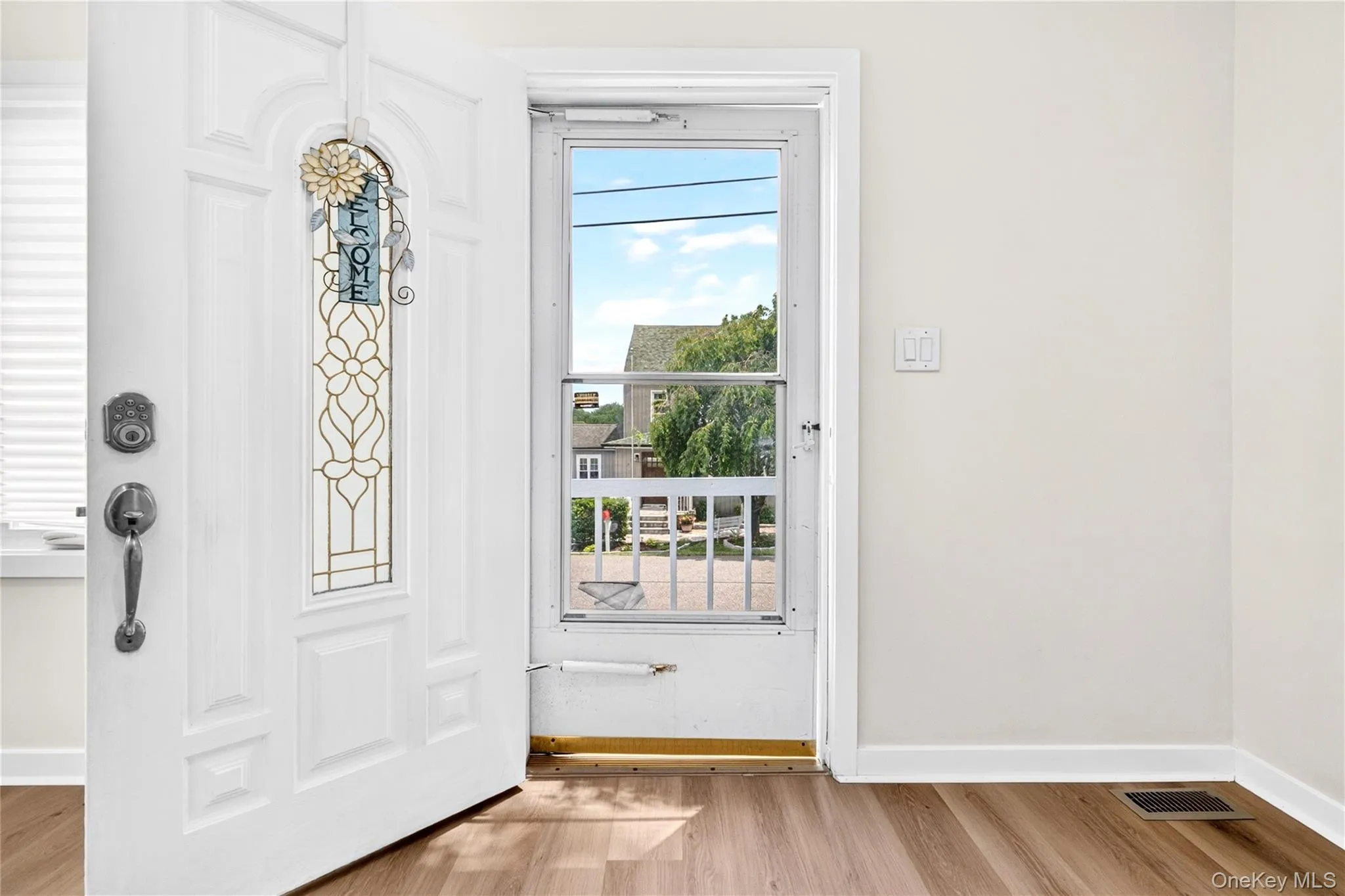 68 Ridgewood Avenue, Middletown, NY, 2 Bedrooms Bedrooms, 5 Rooms Rooms,1 BathroomBathrooms,Residential,For Rent,Ridgewood,0,1019263 68 Ridgewood Avenue, Middletown, NY, 2 Bedrooms Bedrooms, 5 Rooms Rooms,1 BathroomBathrooms,Residential,For Rent,Ridgewood,0,1019263