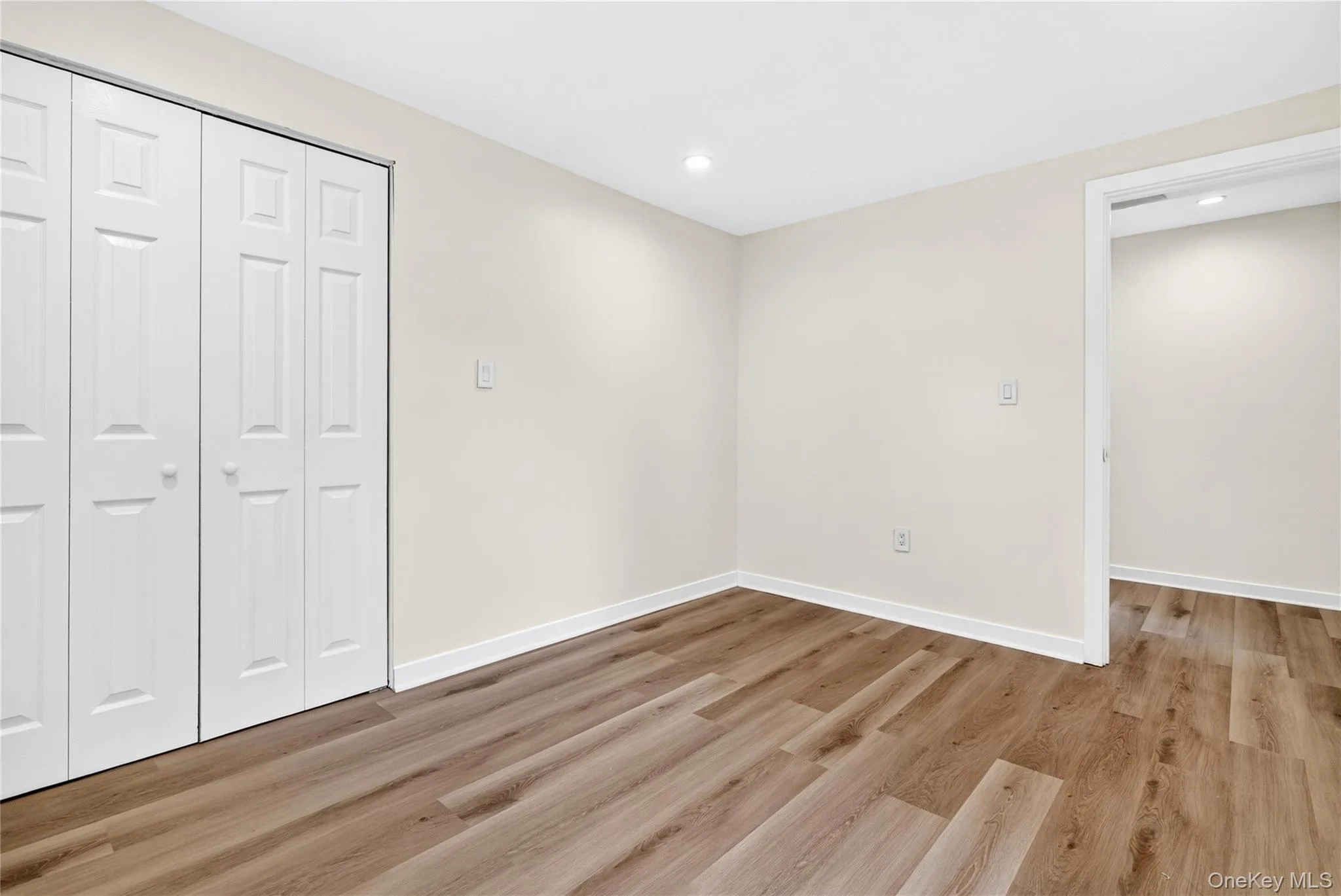 68 Ridgewood Avenue, Middletown, NY, 2 Bedrooms Bedrooms, 5 Rooms Rooms,1 BathroomBathrooms,Residential,For Rent,Ridgewood,0,1019263 68 Ridgewood Avenue, Middletown, NY, 2 Bedrooms Bedrooms, 5 Rooms Rooms,1 BathroomBathrooms,Residential,For Rent,Ridgewood,0,1019263