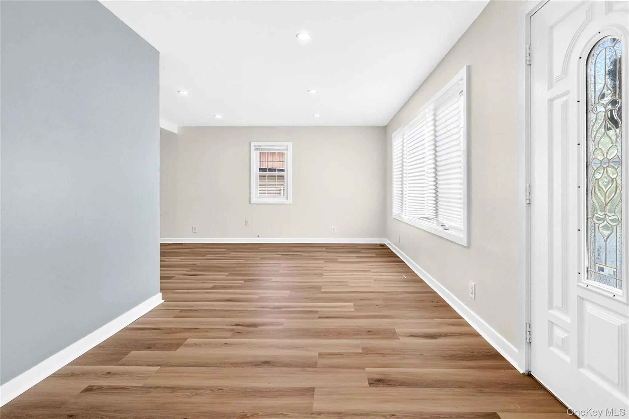 68 Ridgewood Avenue, Middletown, NY, 2 Bedrooms Bedrooms, 5 Rooms Rooms,1 BathroomBathrooms,Residential,For Rent,Ridgewood,0,1019263 68 Ridgewood Avenue, Middletown, NY, 2 Bedrooms Bedrooms, 5 Rooms Rooms,1 BathroomBathrooms,Residential,For Rent,Ridgewood,0,1019263