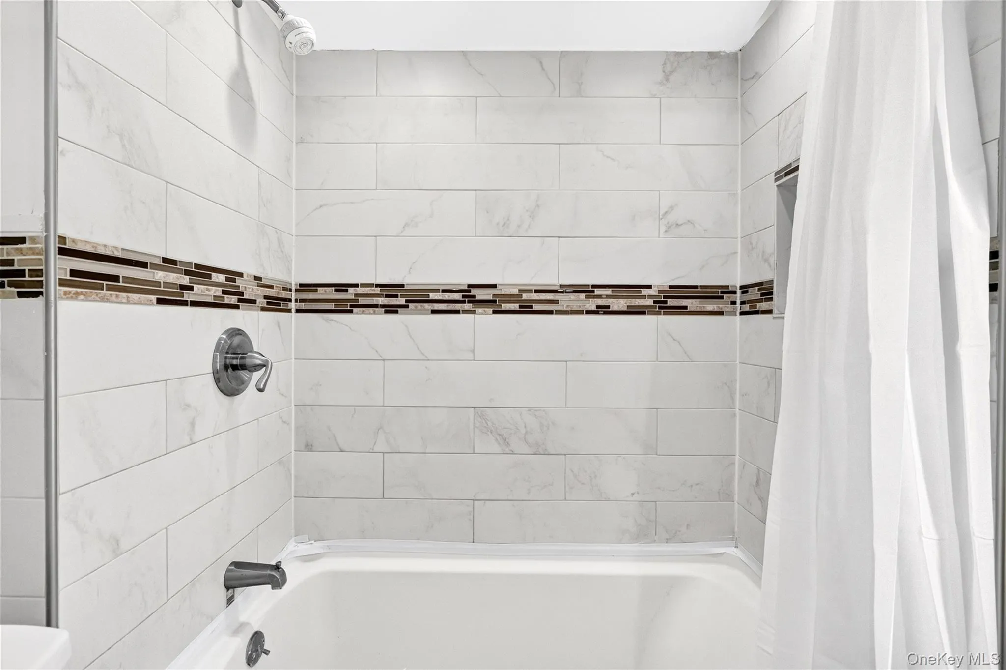 68 Ridgewood Avenue, Middletown, NY, 2 Bedrooms Bedrooms, 5 Rooms Rooms,1 BathroomBathrooms,Residential,For Rent,Ridgewood,0,1019263 68 Ridgewood Avenue, Middletown, NY, 2 Bedrooms Bedrooms, 5 Rooms Rooms,1 BathroomBathrooms,Residential,For Rent,Ridgewood,0,1019263