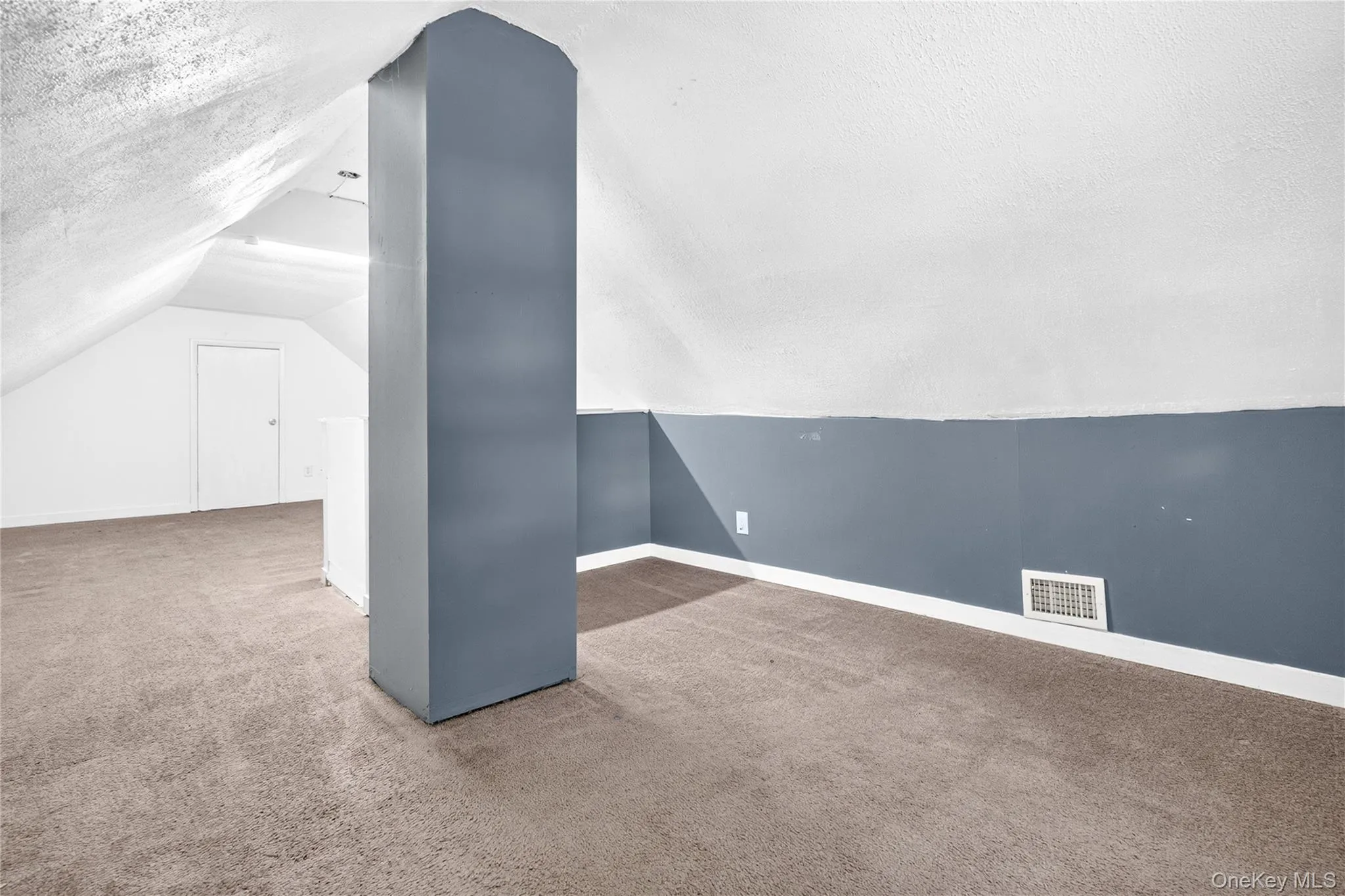 68 Ridgewood Avenue, Middletown, NY, 2 Bedrooms Bedrooms, 5 Rooms Rooms,1 BathroomBathrooms,Residential,For Rent,Ridgewood,0,1019263 68 Ridgewood Avenue, Middletown, NY, 2 Bedrooms Bedrooms, 5 Rooms Rooms,1 BathroomBathrooms,Residential,For Rent,Ridgewood,0,1019263