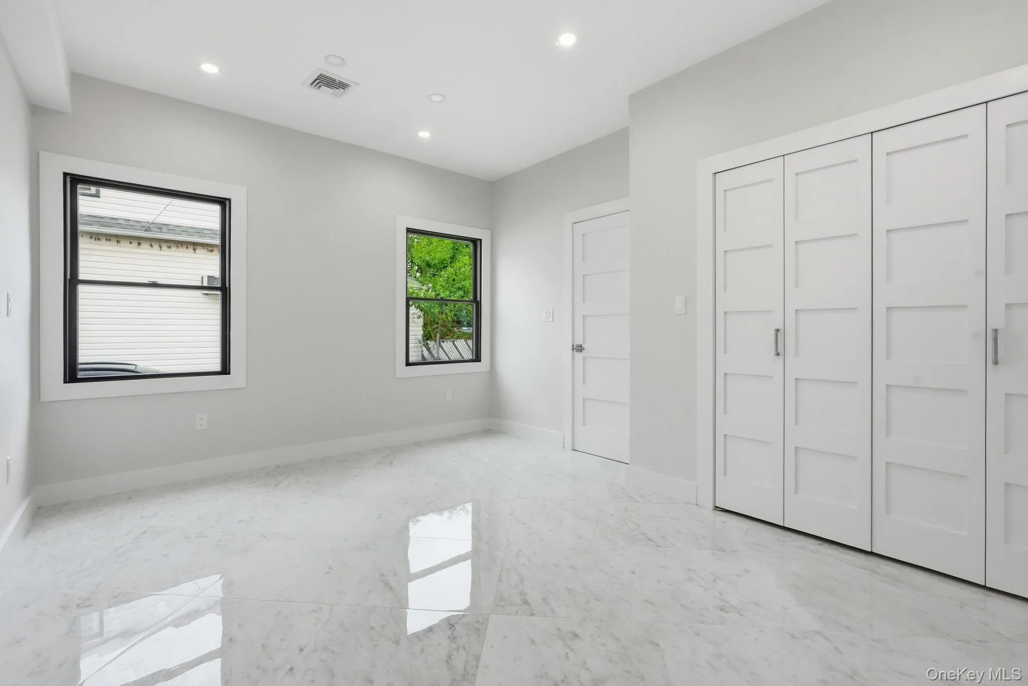 23 Doherty Avenue, Hempstead, NY, 7 Bedrooms Bedrooms, 20 Rooms Rooms,5 BathroomsBathrooms,Residential,For Rent,Doherty,0,KEY1019267 23 Doherty Avenue, Hempstead, NY, 7 Bedrooms Bedrooms, 20 Rooms Rooms,5 BathroomsBathrooms,Residential,For Rent,Doherty,0,KEY1019267