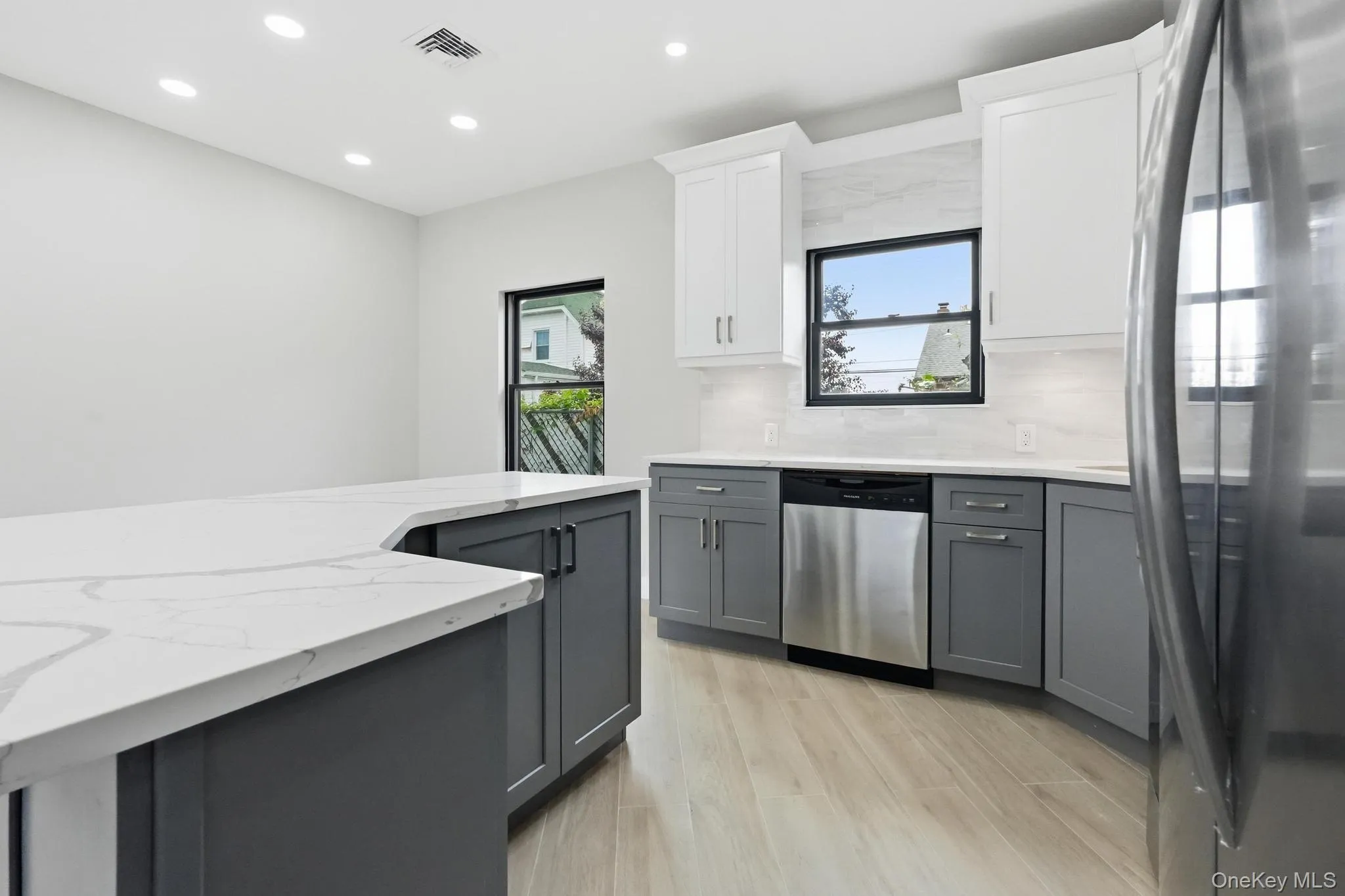 23 Doherty Avenue, Hempstead, NY, 7 Bedrooms Bedrooms, 20 Rooms Rooms,5 BathroomsBathrooms,Residential,For Rent,Doherty,0,KEY1019267 23 Doherty Avenue, Hempstead, NY, 7 Bedrooms Bedrooms, 20 Rooms Rooms,5 BathroomsBathrooms,Residential,For Rent,Doherty,0,KEY1019267