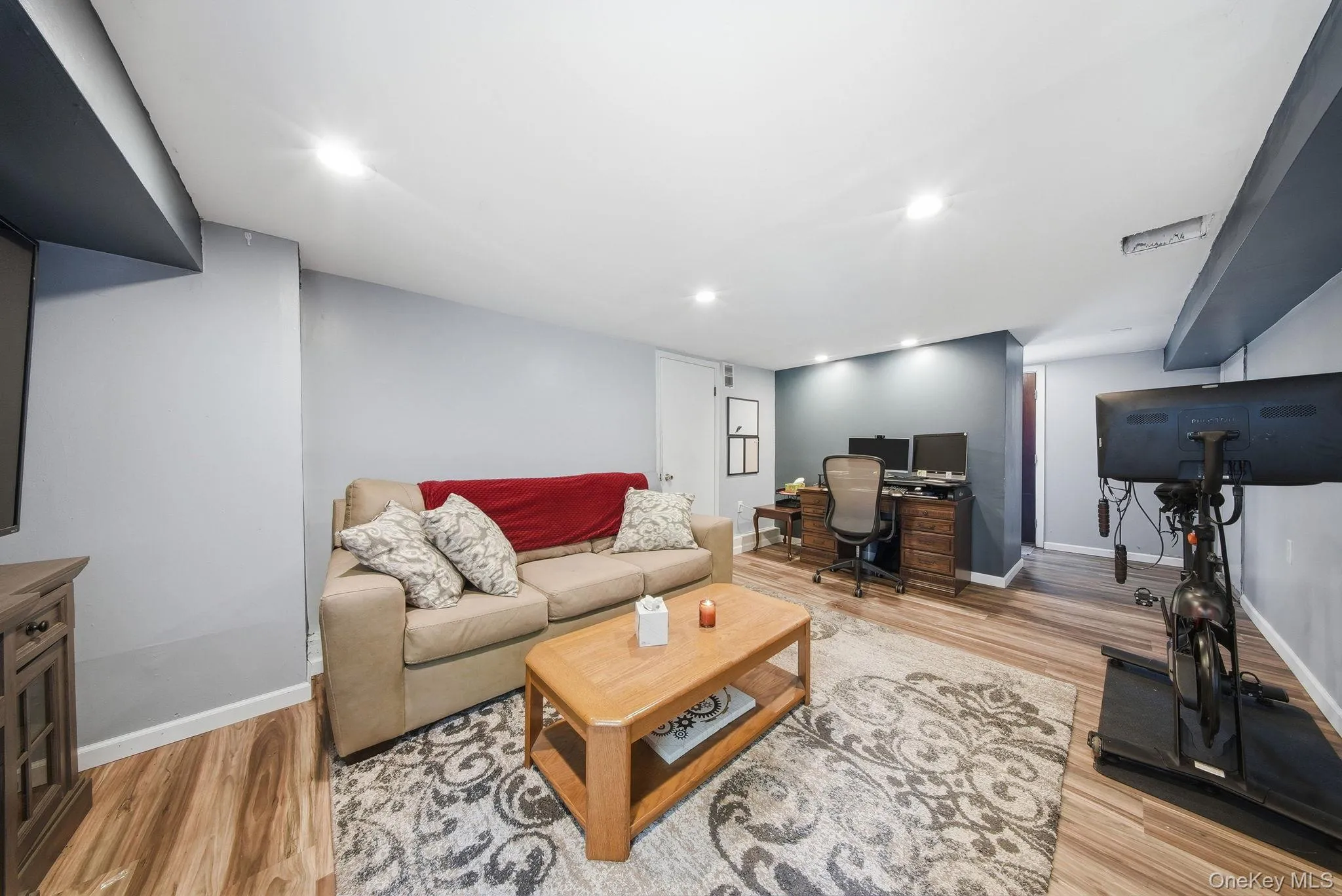 13 Brewster Drive, Middletown, NY, 3 Bedrooms Bedrooms, 8 Rooms Rooms,1 BathroomBathrooms,Residential,For Rent,Brewster,0,1019269 13 Brewster Drive, Middletown, NY, 3 Bedrooms Bedrooms, 8 Rooms Rooms,1 BathroomBathrooms,Residential,For Rent,Brewster,0,1019269