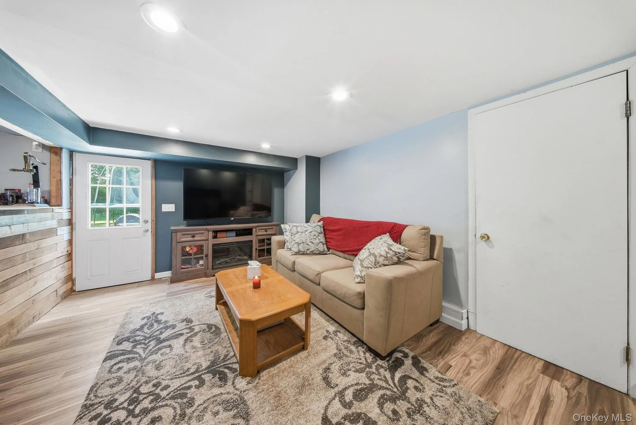 13 Brewster Drive, Middletown, NY, 3 Bedrooms Bedrooms, 8 Rooms Rooms,1 BathroomBathrooms,Residential,For Rent,Brewster,0,1019269 13 Brewster Drive, Middletown, NY, 3 Bedrooms Bedrooms, 8 Rooms Rooms,1 BathroomBathrooms,Residential,For Rent,Brewster,0,1019269
