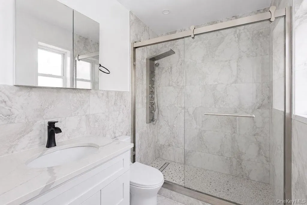 69-39 Elizabeth Avenue, New York, NY, 3 Bedrooms Bedrooms, 7 Rooms Rooms,2 BathroomsBathrooms,Residential,For Rent,Elizabeth,0,1019279 69-39 Elizabeth Avenue, New York, NY, 3 Bedrooms Bedrooms, 7 Rooms Rooms,2 BathroomsBathrooms,Residential,For Rent,Elizabeth,0,1019279