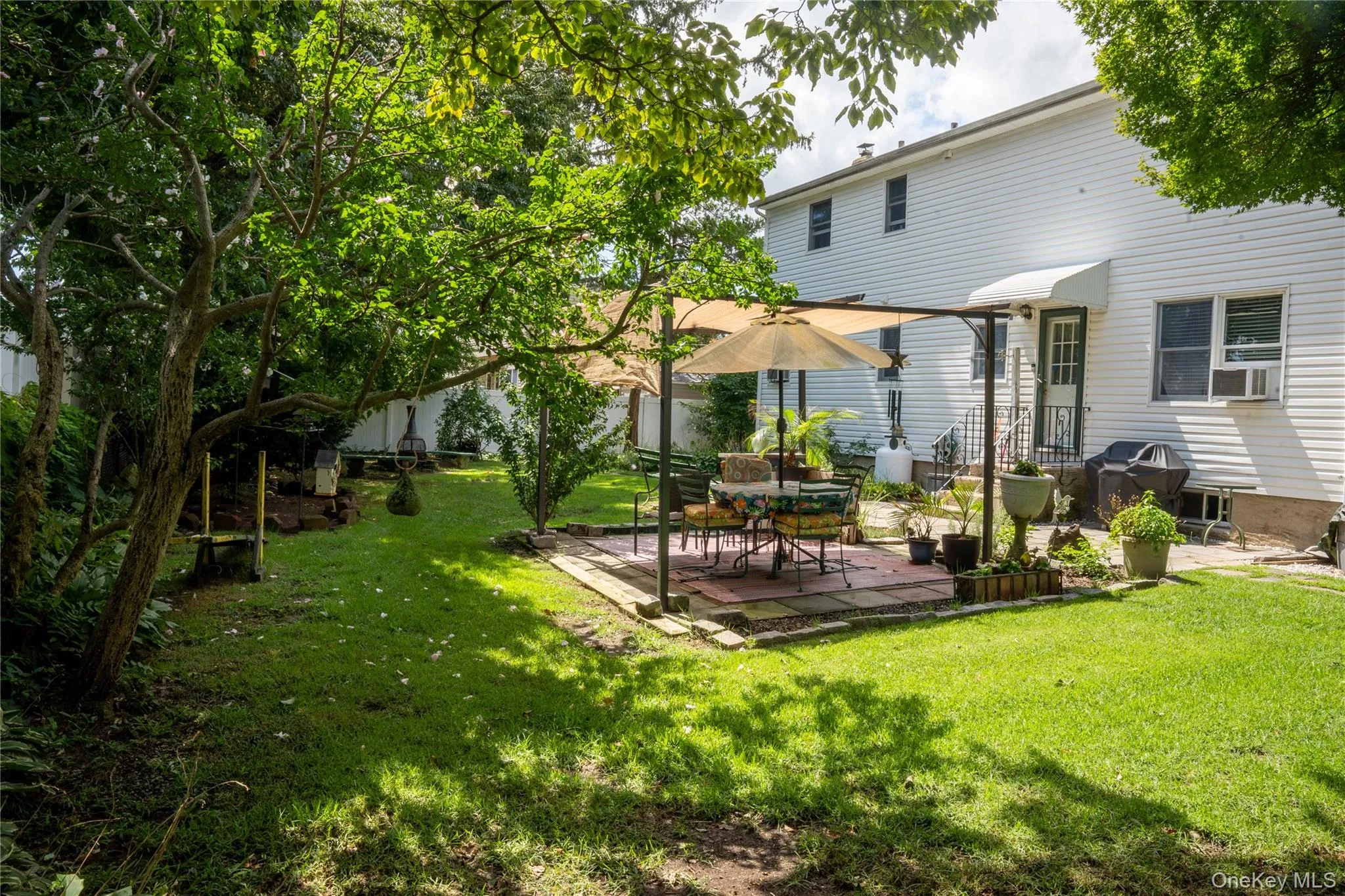 127 Suffolk Avenue, West Babylon, NY, 4 Bedrooms Bedrooms, 8 Rooms Rooms,2 BathroomsBathrooms,Residential,For Rent,Suffolk,0,1019280 127 Suffolk Avenue, West Babylon, NY, 4 Bedrooms Bedrooms, 8 Rooms Rooms,2 BathroomsBathrooms,Residential,For Rent,Suffolk,0,1019280