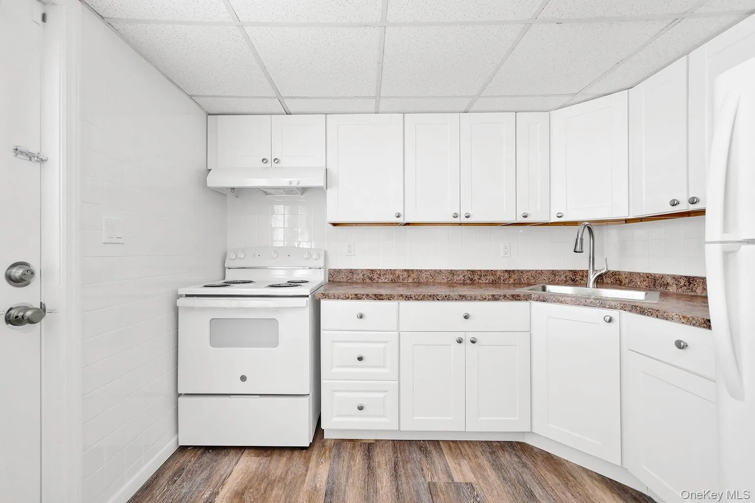 2129 Julia Goldbach Avenue, Brookhaven, NY, 2 Bedrooms Bedrooms, 4 Rooms Rooms,1 BathroomBathrooms,Residential Lease,For Rent,Julia Goldbach,0,1019299 2129 Julia Goldbach Avenue, Brookhaven, NY, 2 Bedrooms Bedrooms, 4 Rooms Rooms,1 BathroomBathrooms,Residential Lease,For Rent,Julia Goldbach,0,1019299