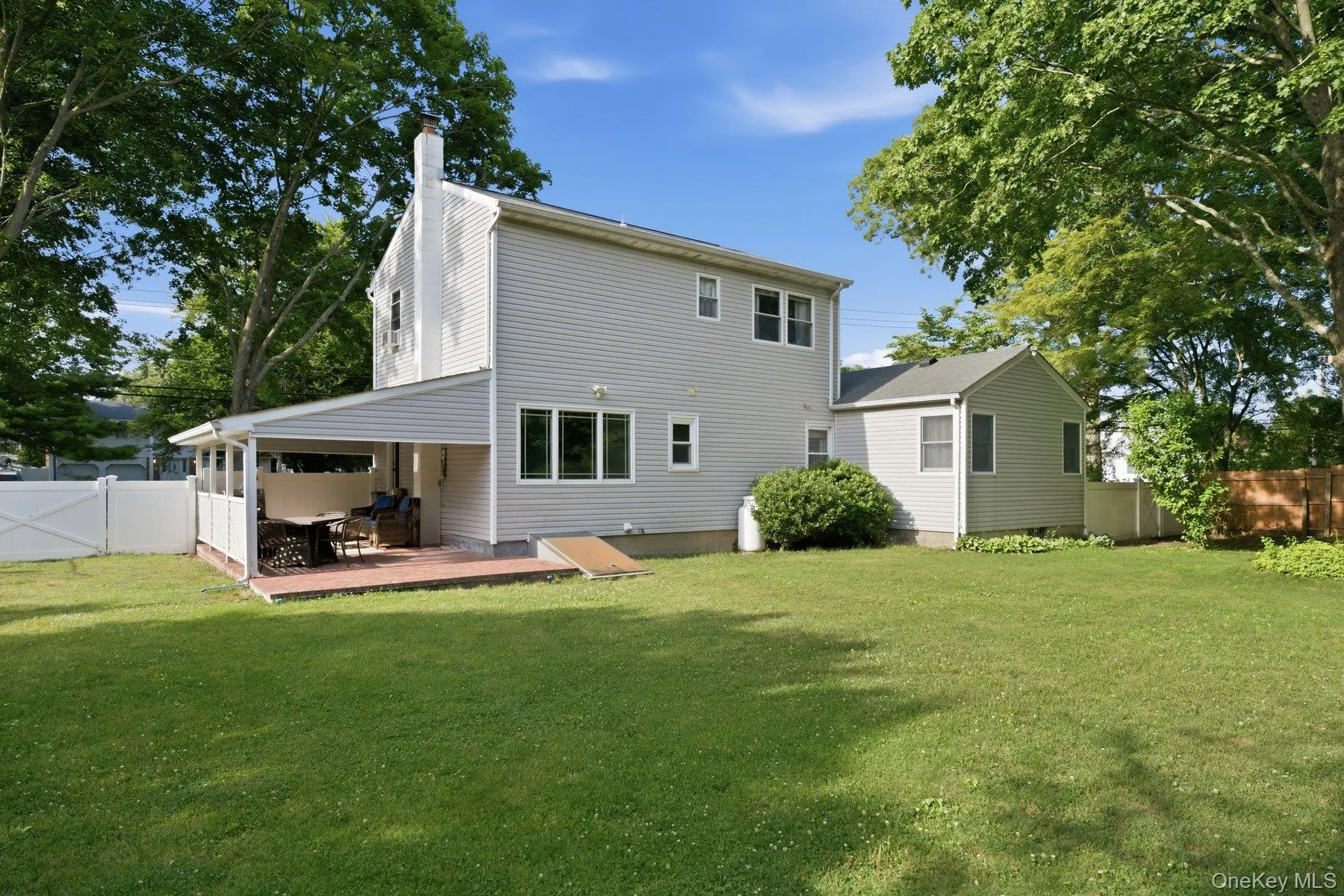 830 Terry Road, Islip, NY, 4 Bedrooms Bedrooms, 9 Rooms Rooms,3 BathroomsBathrooms,Residential,For Rent,Terry,0,1019301 830 Terry Road, Islip, NY, 4 Bedrooms Bedrooms, 9 Rooms Rooms,3 BathroomsBathrooms,Residential,For Rent,Terry,0,1019301