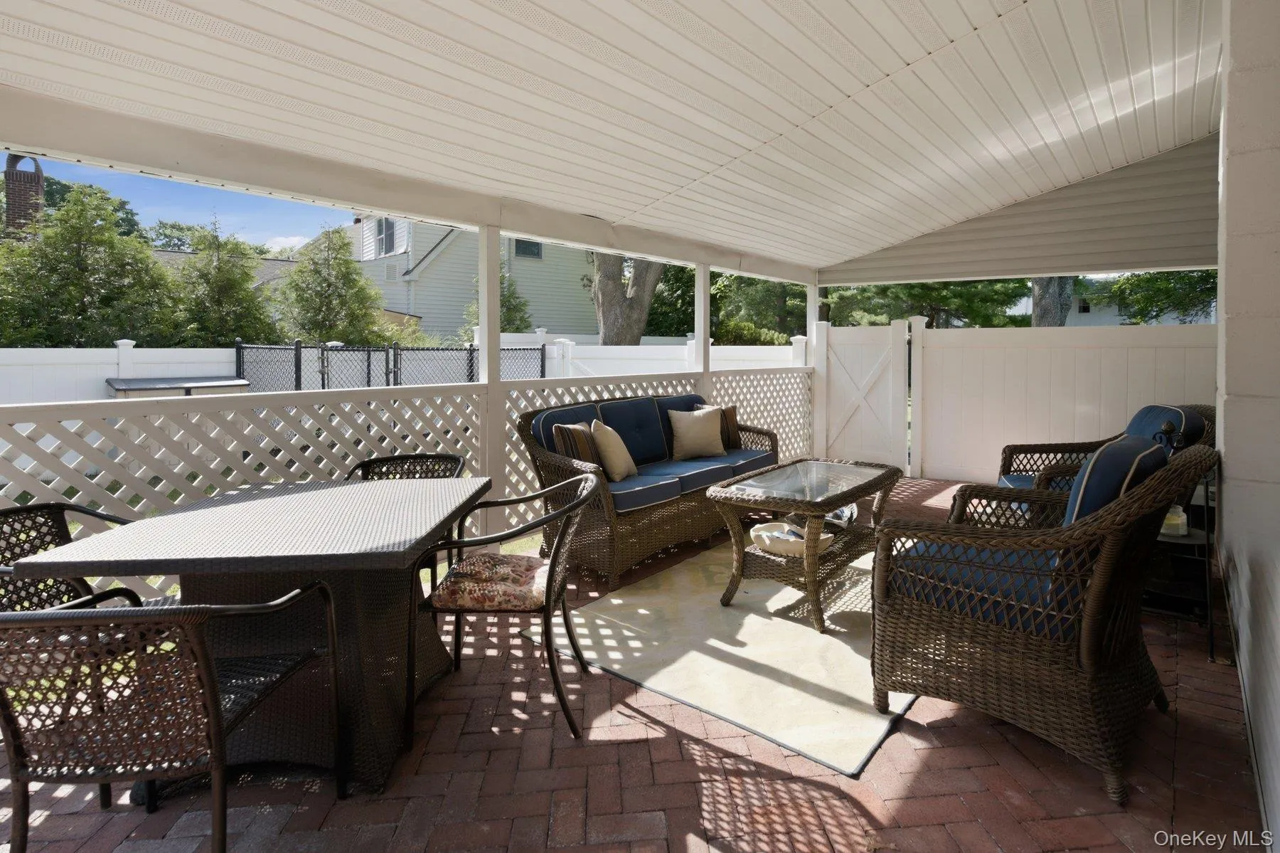 830 Terry Road, Islip, NY, 4 Bedrooms Bedrooms, 9 Rooms Rooms,3 BathroomsBathrooms,Residential,For Rent,Terry,0,1019301 830 Terry Road, Islip, NY, 4 Bedrooms Bedrooms, 9 Rooms Rooms,3 BathroomsBathrooms,Residential,For Rent,Terry,0,1019301