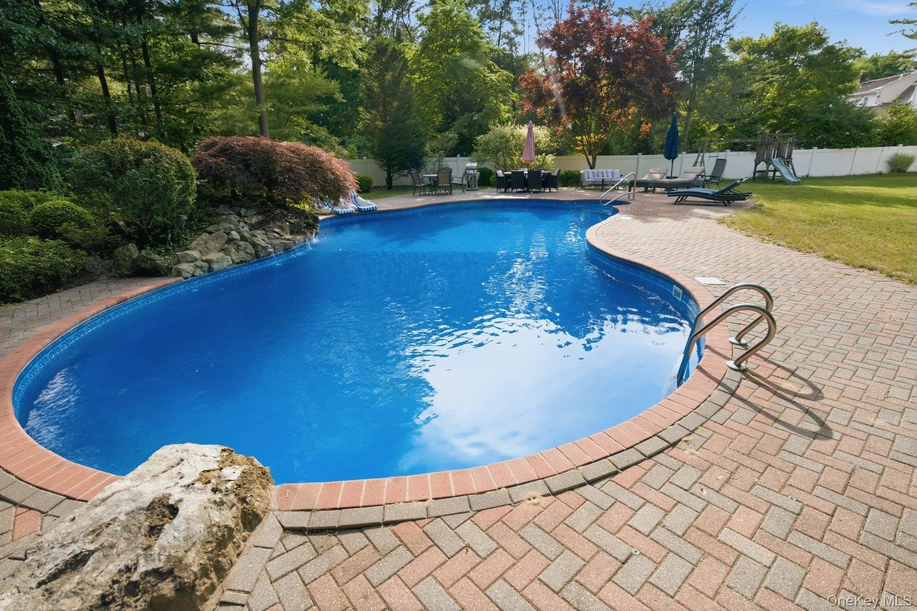 830 Terry Road, Islip, NY, 4 Bedrooms Bedrooms, 9 Rooms Rooms,3 BathroomsBathrooms,Residential,For Rent,Terry,0,1019301 830 Terry Road, Islip, NY, 4 Bedrooms Bedrooms, 9 Rooms Rooms,3 BathroomsBathrooms,Residential,For Rent,Terry,0,1019301