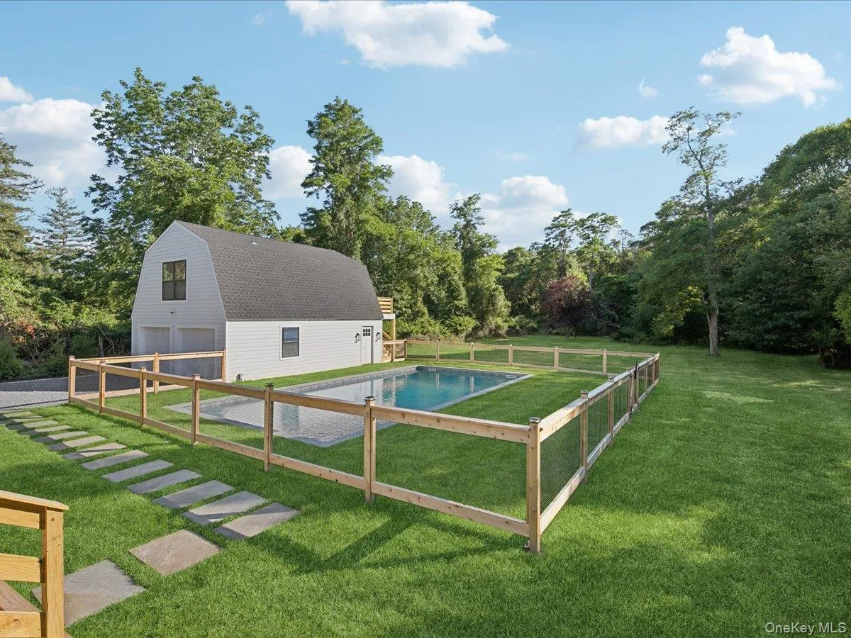 1579 Sea Road, Southampton, NY, 5 Bedrooms Bedrooms, 15 Rooms Rooms,5 BathroomsBathrooms,Residential,For Rent,Sea,0,1019304 1579 Sea Road, Southampton, NY, 5 Bedrooms Bedrooms, 15 Rooms Rooms,5 BathroomsBathrooms,Residential,For Rent,Sea,0,1019304