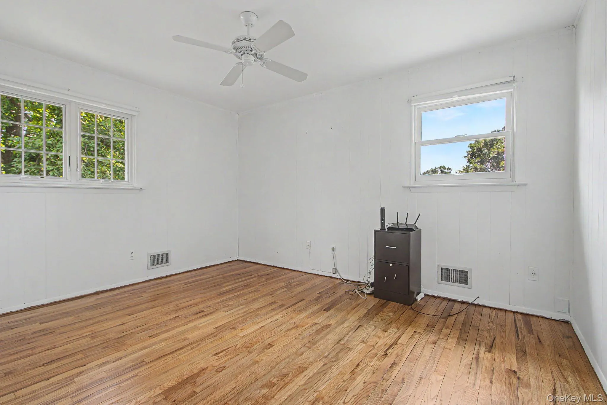 24 Fairview Lane, Orangetown, NY, 3 Bedrooms Bedrooms, 7 Rooms Rooms,1 BathroomBathrooms,Residential,For Rent,Fairview,0,1019307 24 Fairview Lane, Orangetown, NY, 3 Bedrooms Bedrooms, 7 Rooms Rooms,1 BathroomBathrooms,Residential,For Rent,Fairview,0,1019307