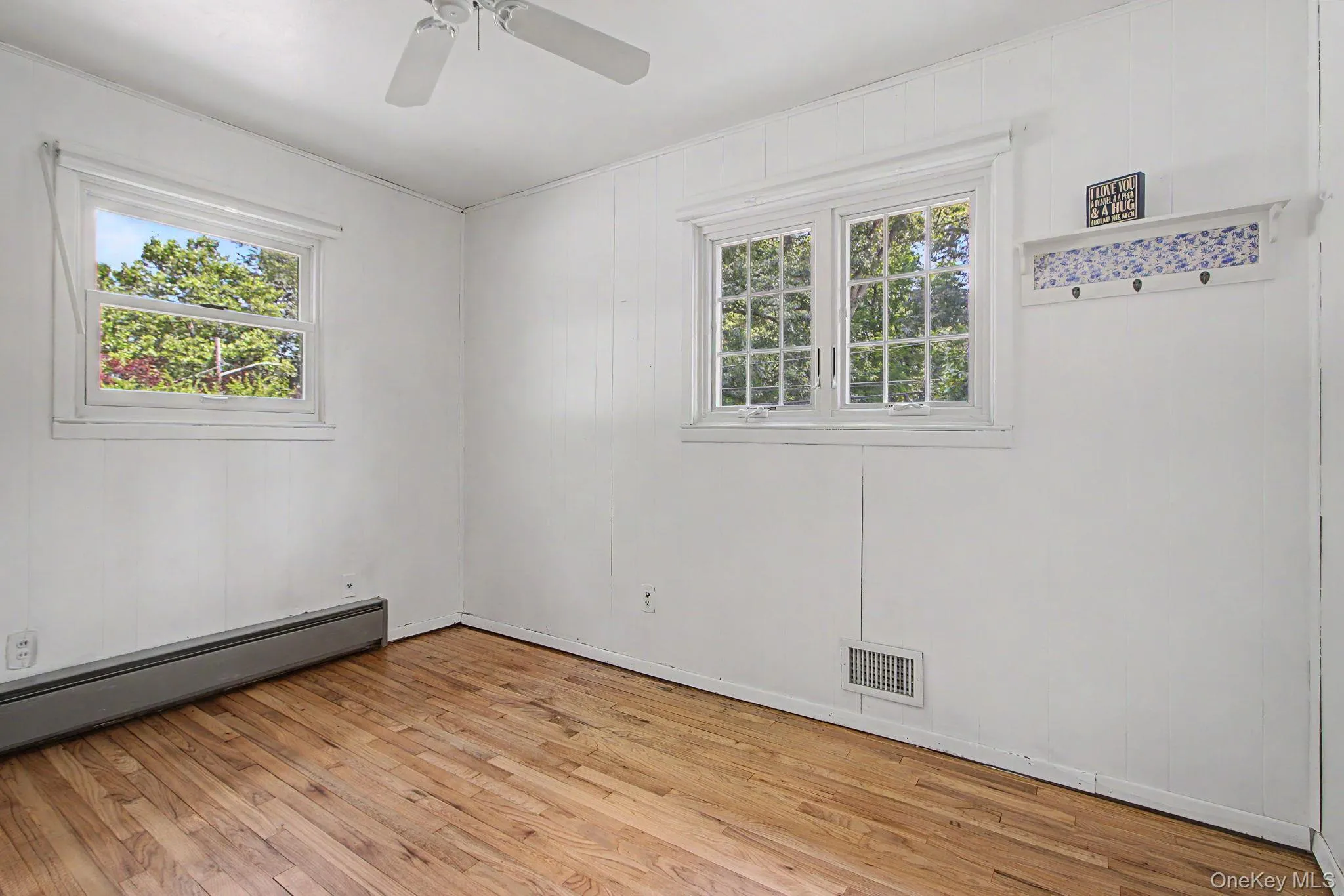 24 Fairview Lane, Orangetown, NY, 3 Bedrooms Bedrooms, 7 Rooms Rooms,1 BathroomBathrooms,Residential,For Rent,Fairview,0,1019307 24 Fairview Lane, Orangetown, NY, 3 Bedrooms Bedrooms, 7 Rooms Rooms,1 BathroomBathrooms,Residential,For Rent,Fairview,0,1019307