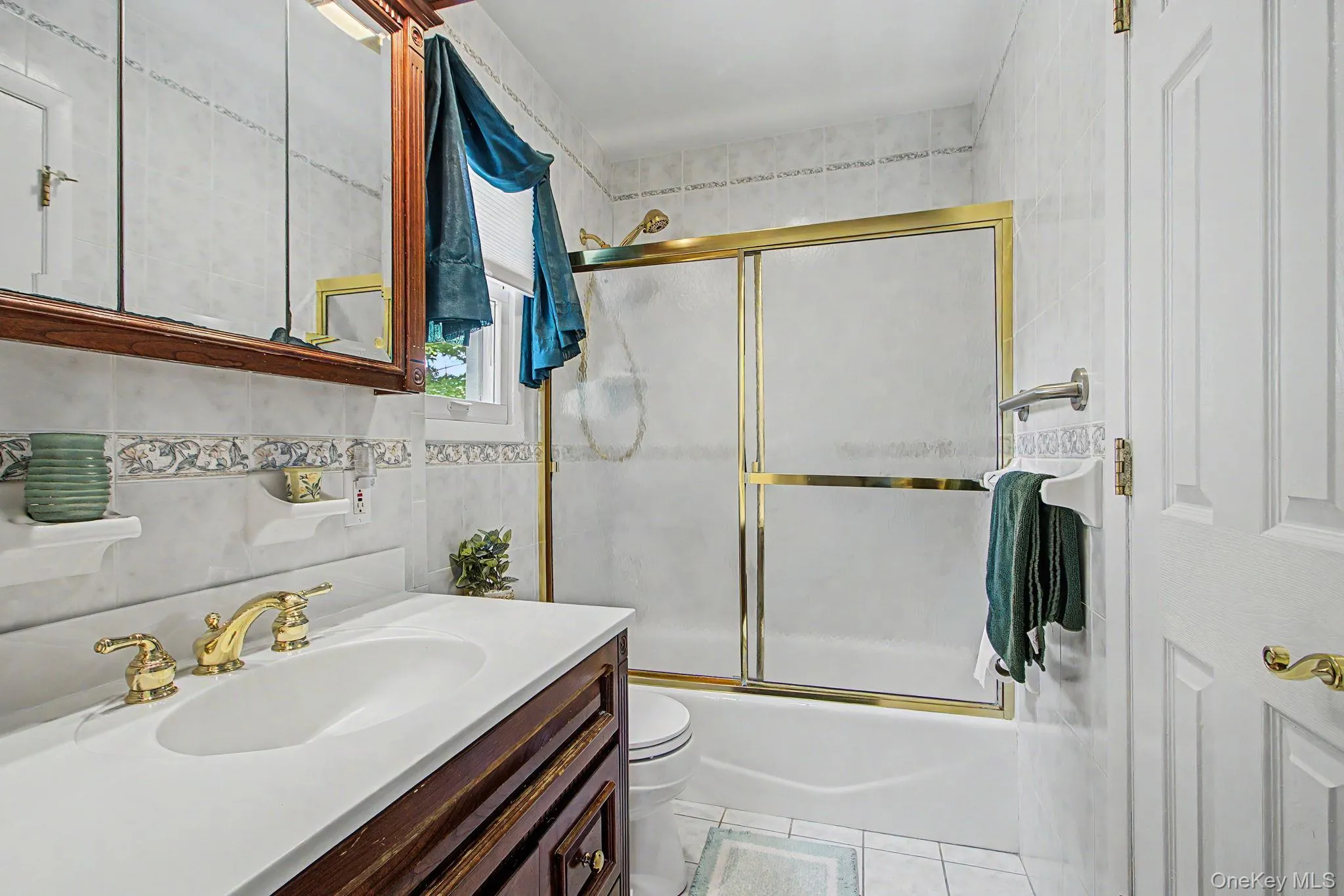 24 Fairview Lane, Orangetown, NY, 3 Bedrooms Bedrooms, 7 Rooms Rooms,1 BathroomBathrooms,Residential,For Rent,Fairview,0,1019307 24 Fairview Lane, Orangetown, NY, 3 Bedrooms Bedrooms, 7 Rooms Rooms,1 BathroomBathrooms,Residential,For Rent,Fairview,0,1019307