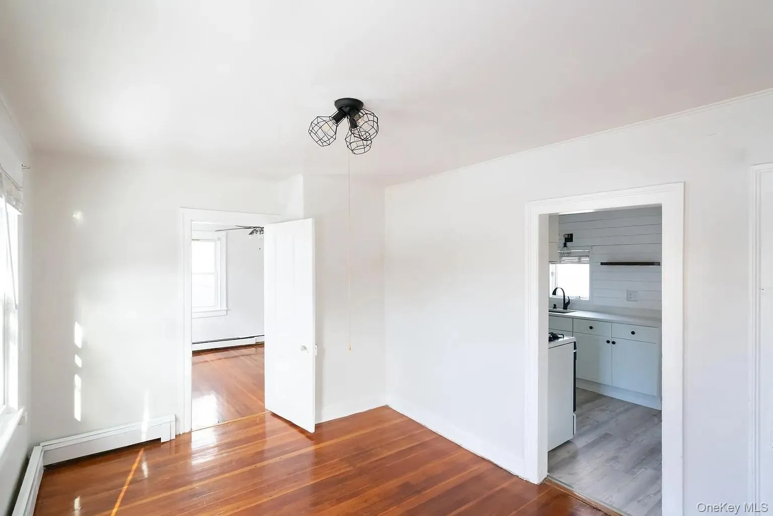 12 Center Street, Beacon, NY, 2 Bedrooms Bedrooms, 6 Rooms Rooms,1 BathroomBathrooms,Residential Lease,For Rent,Center,0,1019310 12 Center Street, Beacon, NY, 2 Bedrooms Bedrooms, 6 Rooms Rooms,1 BathroomBathrooms,Residential Lease,For Rent,Center,0,1019310