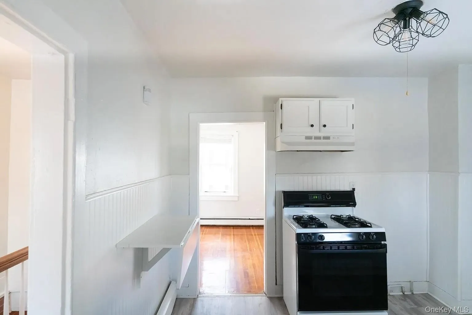 12 Center Street, Beacon, NY, 2 Bedrooms Bedrooms, 6 Rooms Rooms,1 BathroomBathrooms,Residential Lease,For Rent,Center,0,1019310 12 Center Street, Beacon, NY, 2 Bedrooms Bedrooms, 6 Rooms Rooms,1 BathroomBathrooms,Residential Lease,For Rent,Center,0,1019310