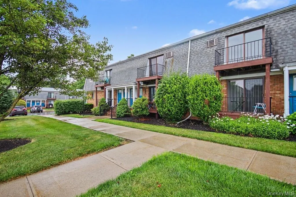2 Fortune Road, Middletown, NY, 1 Bedroom Bedrooms, 4 Rooms Rooms,1 BathroomBathrooms,Residential Lease,For Rent,Fortune,0,1019313 2 Fortune Road, Middletown, NY, 1 Bedroom Bedrooms, 4 Rooms Rooms,1 BathroomBathrooms,Residential Lease,For Rent,Fortune,0,1019313