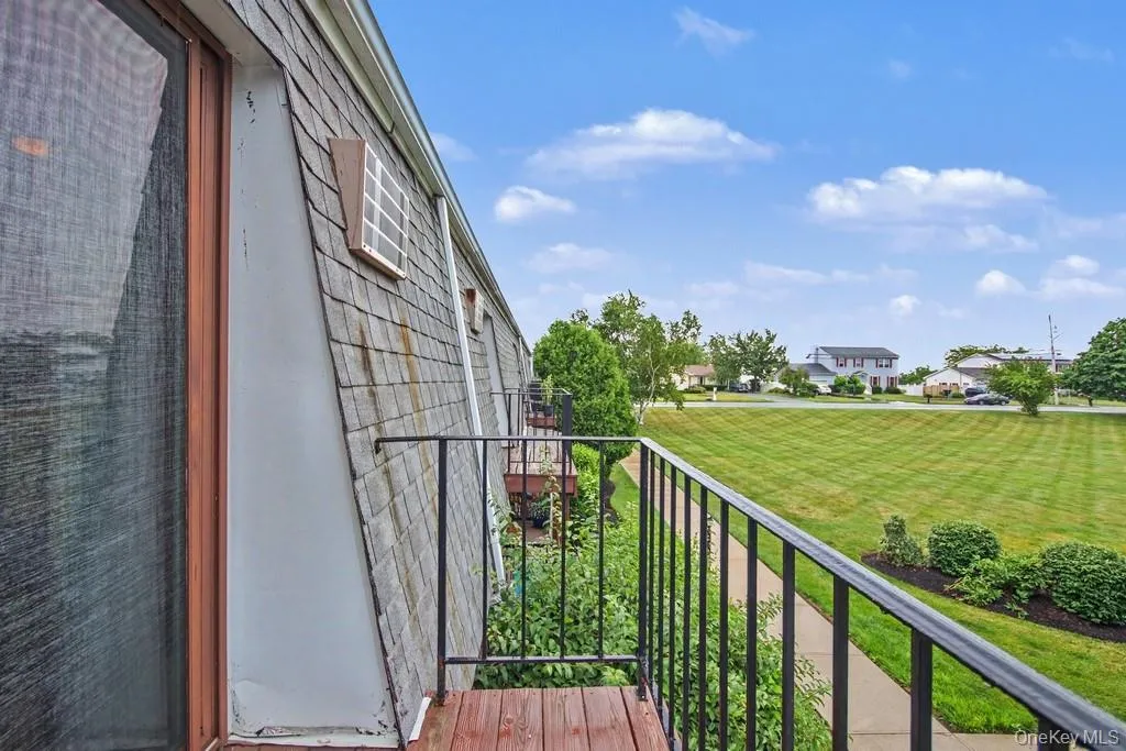 2 Fortune Road, Middletown, NY, 1 Bedroom Bedrooms, 4 Rooms Rooms,1 BathroomBathrooms,Residential Lease,For Rent,Fortune,0,1019313 2 Fortune Road, Middletown, NY, 1 Bedroom Bedrooms, 4 Rooms Rooms,1 BathroomBathrooms,Residential Lease,For Rent,Fortune,0,1019313