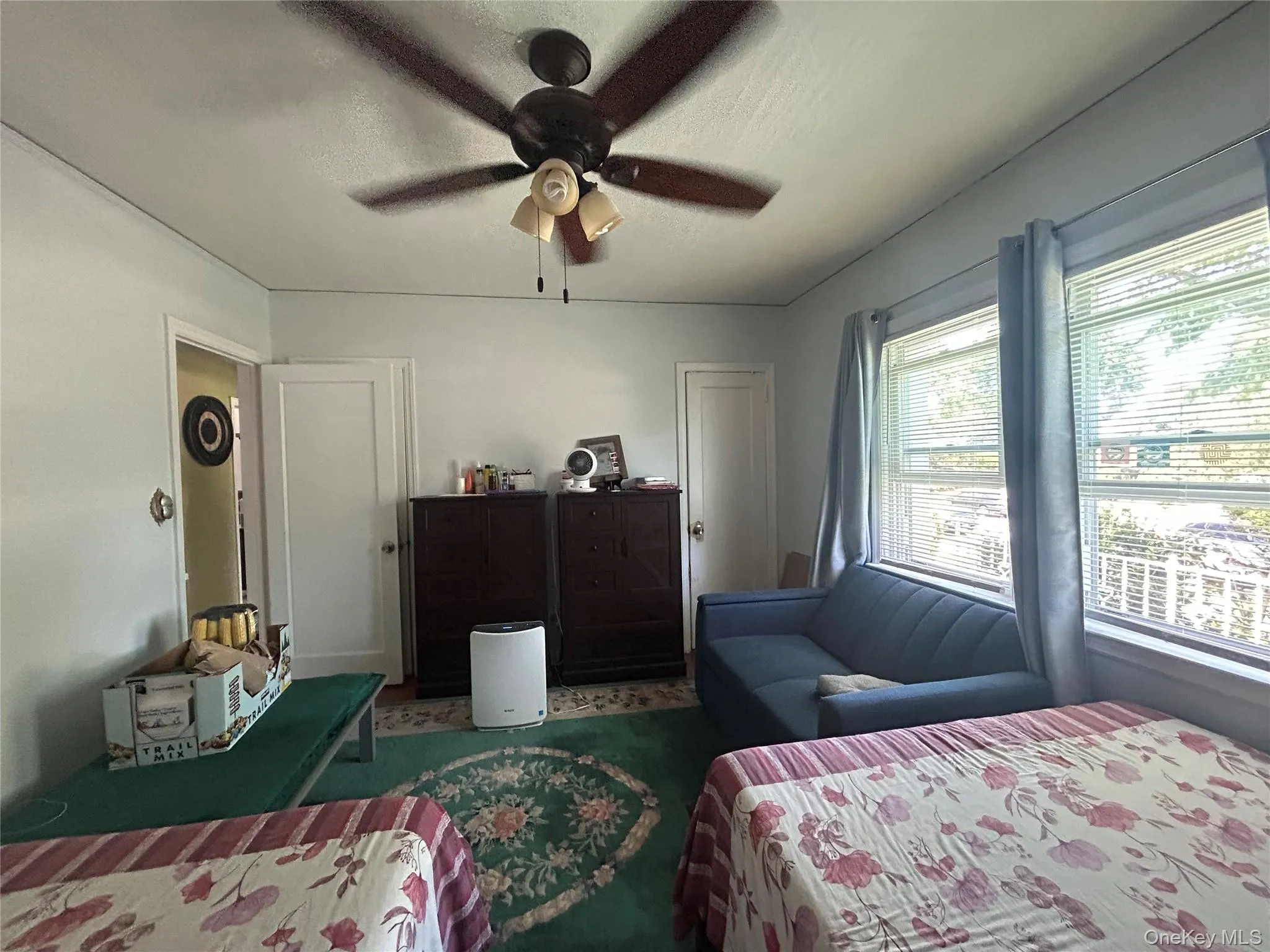 92 Melvin Avenue, Hempstead, NY, 4 Bedrooms Bedrooms, 7 Rooms Rooms,2 BathroomsBathrooms,Residential,For Rent,Melvin,0,1019317 92 Melvin Avenue, Hempstead, NY, 4 Bedrooms Bedrooms, 7 Rooms Rooms,2 BathroomsBathrooms,Residential,For Rent,Melvin,0,1019317