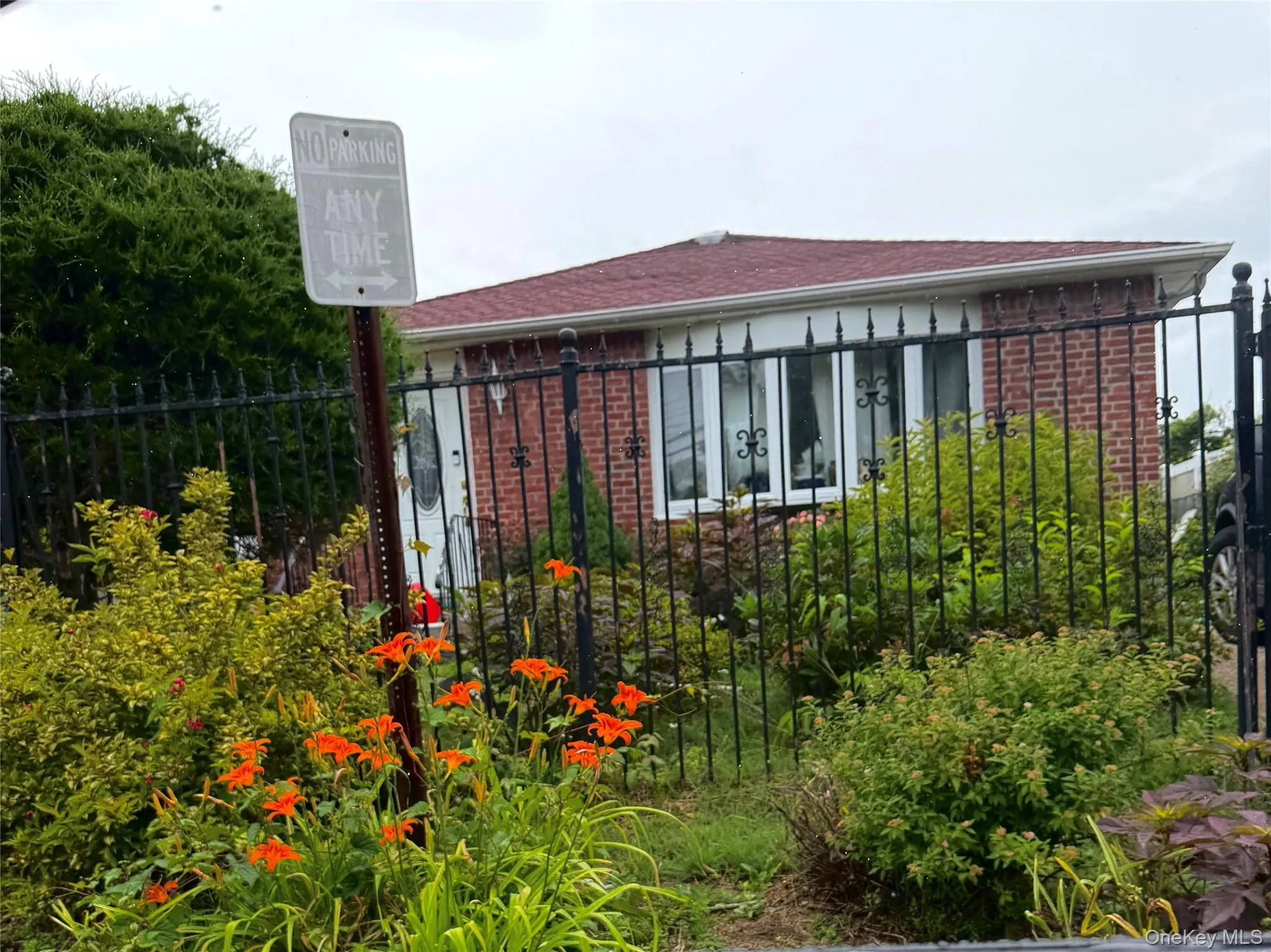 74 5th Street, Huntington, NY, 3 Bedrooms Bedrooms, 8 Rooms Rooms,2 BathroomsBathrooms,Residential,For Rent,5th,0,1019319 74 5th Street, Huntington, NY, 3 Bedrooms Bedrooms, 8 Rooms Rooms,2 BathroomsBathrooms,Residential,For Rent,5th,0,1019319
