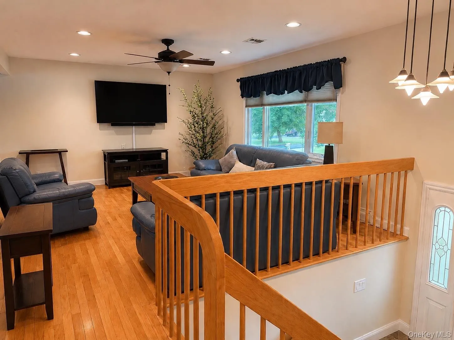12 Spur Drive, Clarkstown, NY, 4 Bedrooms Bedrooms, 9 Rooms Rooms,2 BathroomsBathrooms,Residential,For Rent,Spur,0,1019322 12 Spur Drive, Clarkstown, NY, 4 Bedrooms Bedrooms, 9 Rooms Rooms,2 BathroomsBathrooms,Residential,For Rent,Spur,0,1019322