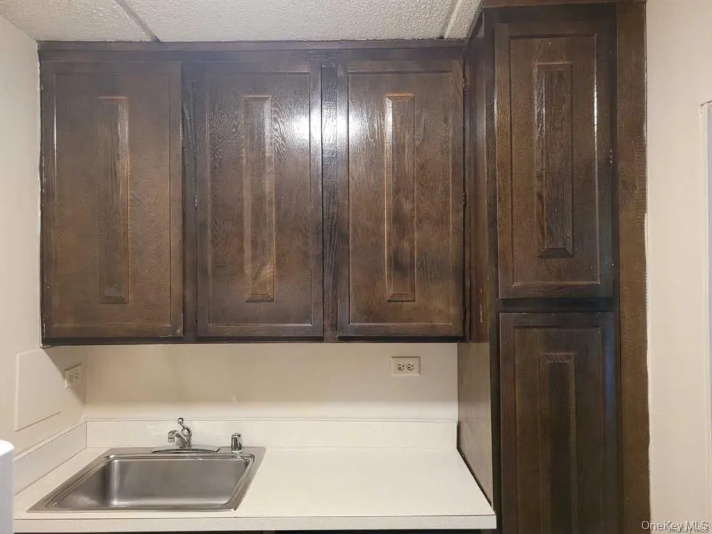 160 ACADEMY Street, Poughkeepsie, NY, 1 Bedroom Bedrooms, 4 Rooms Rooms,1 BathroomBathrooms,Residential Lease,For Rent,ACADEMY,0,1019325 160 ACADEMY Street, Poughkeepsie, NY, 1 Bedroom Bedrooms, 4 Rooms Rooms,1 BathroomBathrooms,Residential Lease,For Rent,ACADEMY,0,1019325