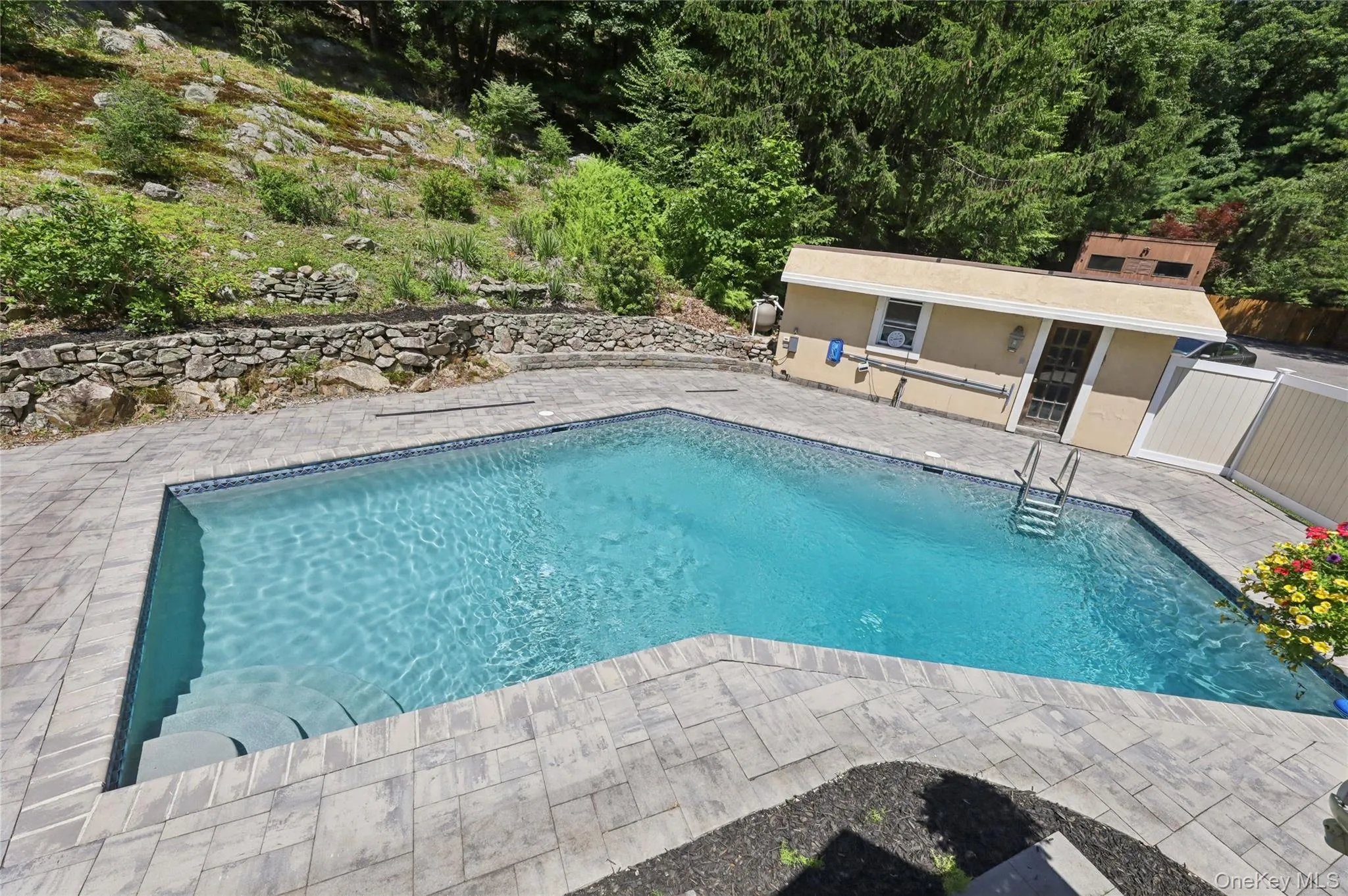 Inground gunite swimming pool Inground gunite swimming pool