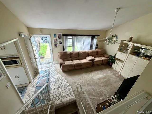 452 Monroe Avenue, Babylon, NY, 4 Bedrooms Bedrooms, 7 Rooms Rooms,1 BathroomBathrooms,Residential,For Rent,Monroe,0,1019332 452 Monroe Avenue, Babylon, NY, 4 Bedrooms Bedrooms, 7 Rooms Rooms,1 BathroomBathrooms,Residential,For Rent,Monroe,0,1019332