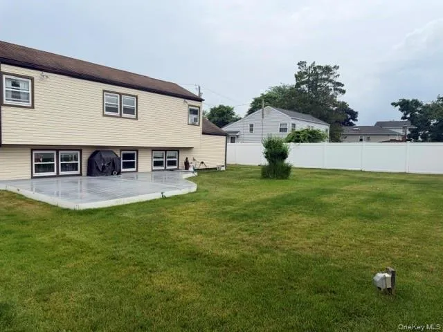 452 Monroe Avenue, Babylon, NY, 4 Bedrooms Bedrooms, 7 Rooms Rooms,1 BathroomBathrooms,Residential,For Rent,Monroe,0,1019332 452 Monroe Avenue, Babylon, NY, 4 Bedrooms Bedrooms, 7 Rooms Rooms,1 BathroomBathrooms,Residential,For Rent,Monroe,0,1019332
