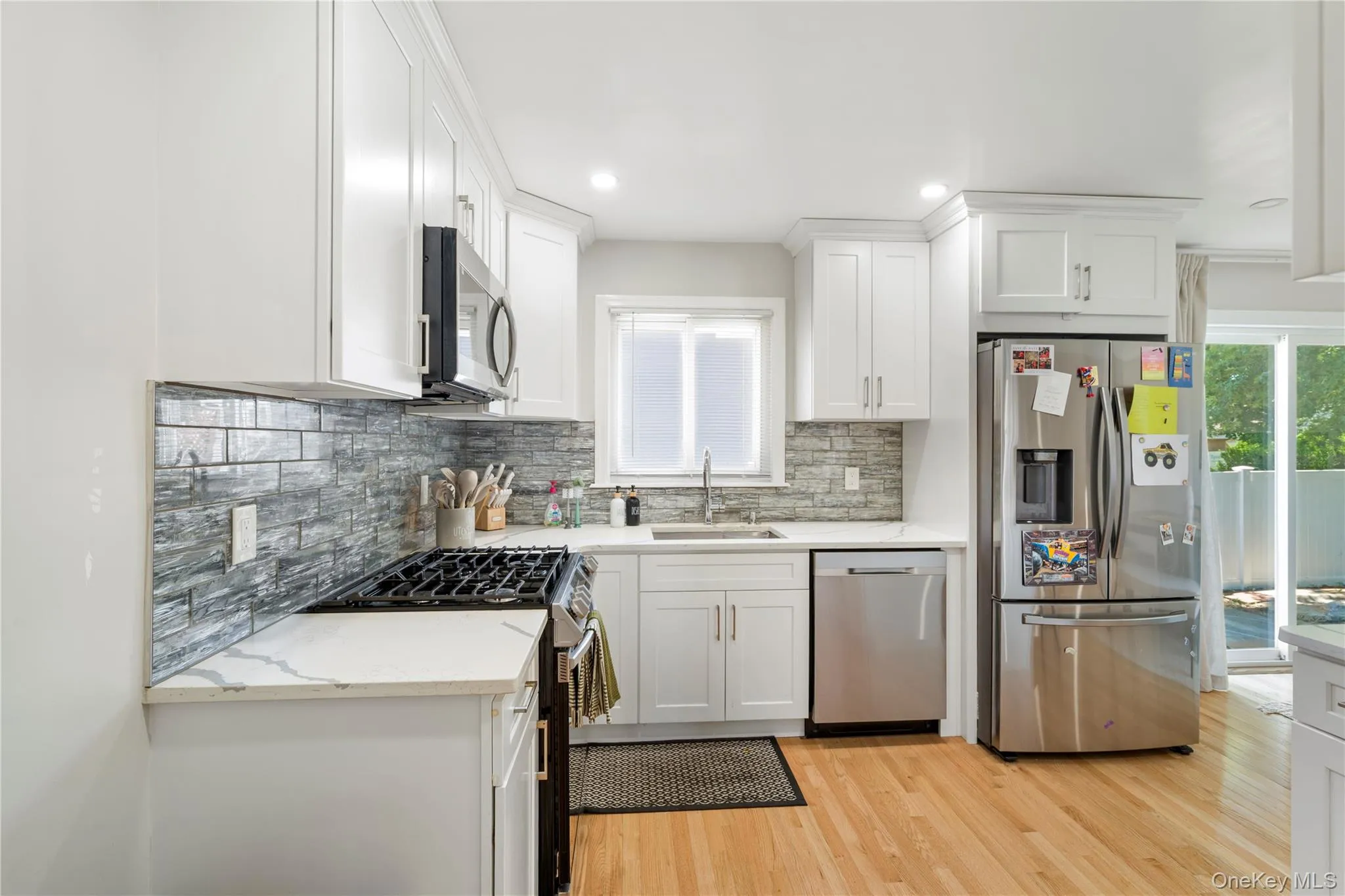 15 Ford Drive, Oyster Bay, NY, 4 Bedrooms Bedrooms, 7 Rooms Rooms,2 BathroomsBathrooms,Residential,For Rent,Ford,0,1019335 15 Ford Drive, Oyster Bay, NY, 4 Bedrooms Bedrooms, 7 Rooms Rooms,2 BathroomsBathrooms,Residential,For Rent,Ford,0,1019335
