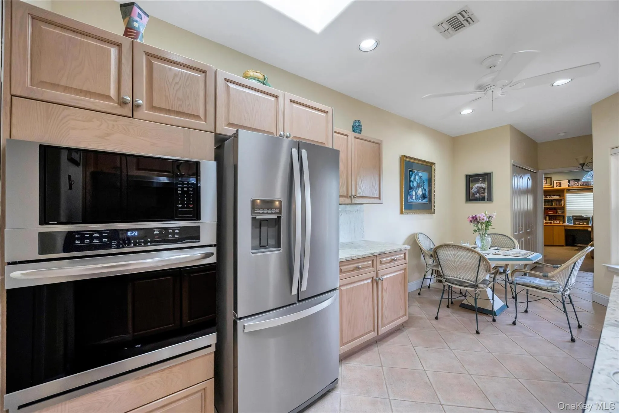 157 Windwatch Drive, Smithtown, NY, 3 Bedrooms Bedrooms, 5 Rooms Rooms,2 BathroomsBathrooms,Residential,For Rent,Windwatch,0,1019337 157 Windwatch Drive, Smithtown, NY, 3 Bedrooms Bedrooms, 5 Rooms Rooms,2 BathroomsBathrooms,Residential,For Rent,Windwatch,0,1019337