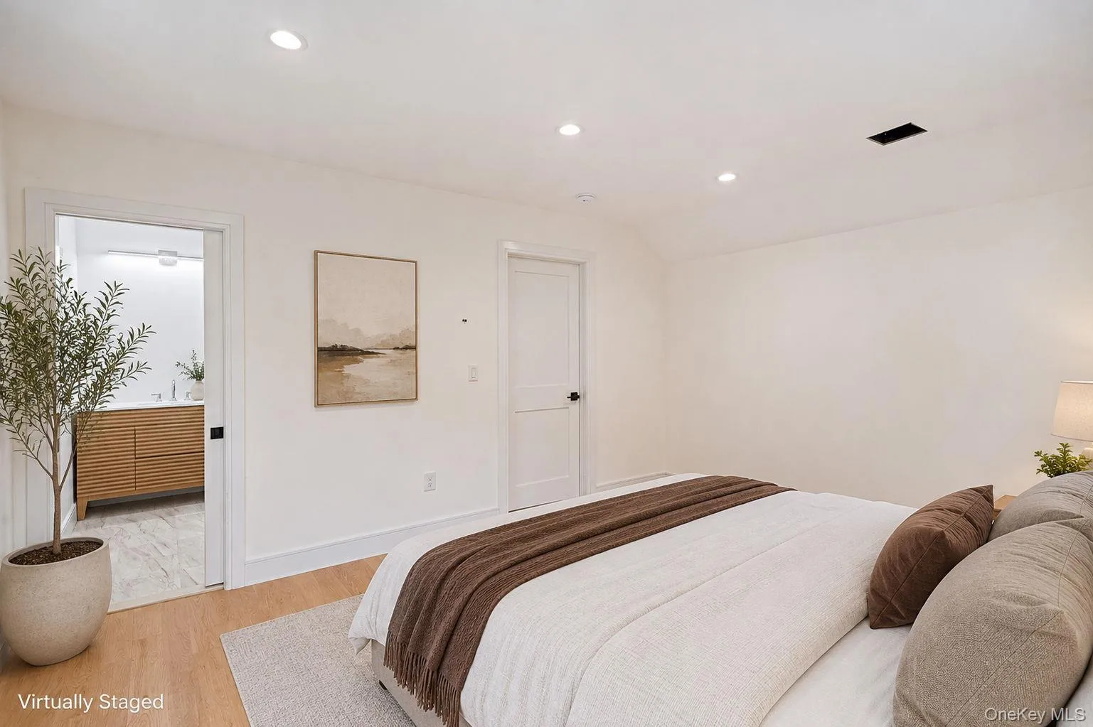 80 Springville Road, Southampton, NY, 3 Bedrooms Bedrooms, 11 Rooms Rooms,3 BathroomsBathrooms,Residential,For Rent,Springville,0,1019342 80 Springville Road, Southampton, NY, 3 Bedrooms Bedrooms, 11 Rooms Rooms,3 BathroomsBathrooms,Residential,For Rent,Springville,0,1019342