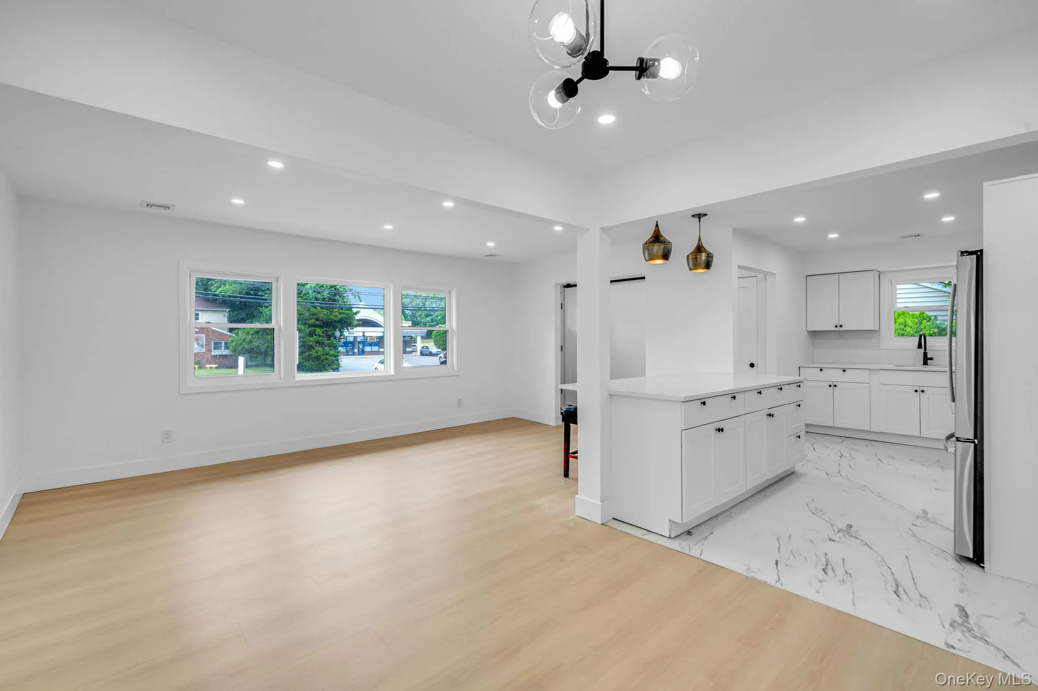 2386 New York Avenue, Huntington, NY, 3 Bedrooms Bedrooms, 7 Rooms Rooms,2 BathroomsBathrooms,Residential Lease,For Rent,New York,0,1019344 2386 New York Avenue, Huntington, NY, 3 Bedrooms Bedrooms, 7 Rooms Rooms,2 BathroomsBathrooms,Residential Lease,For Rent,New York,0,1019344