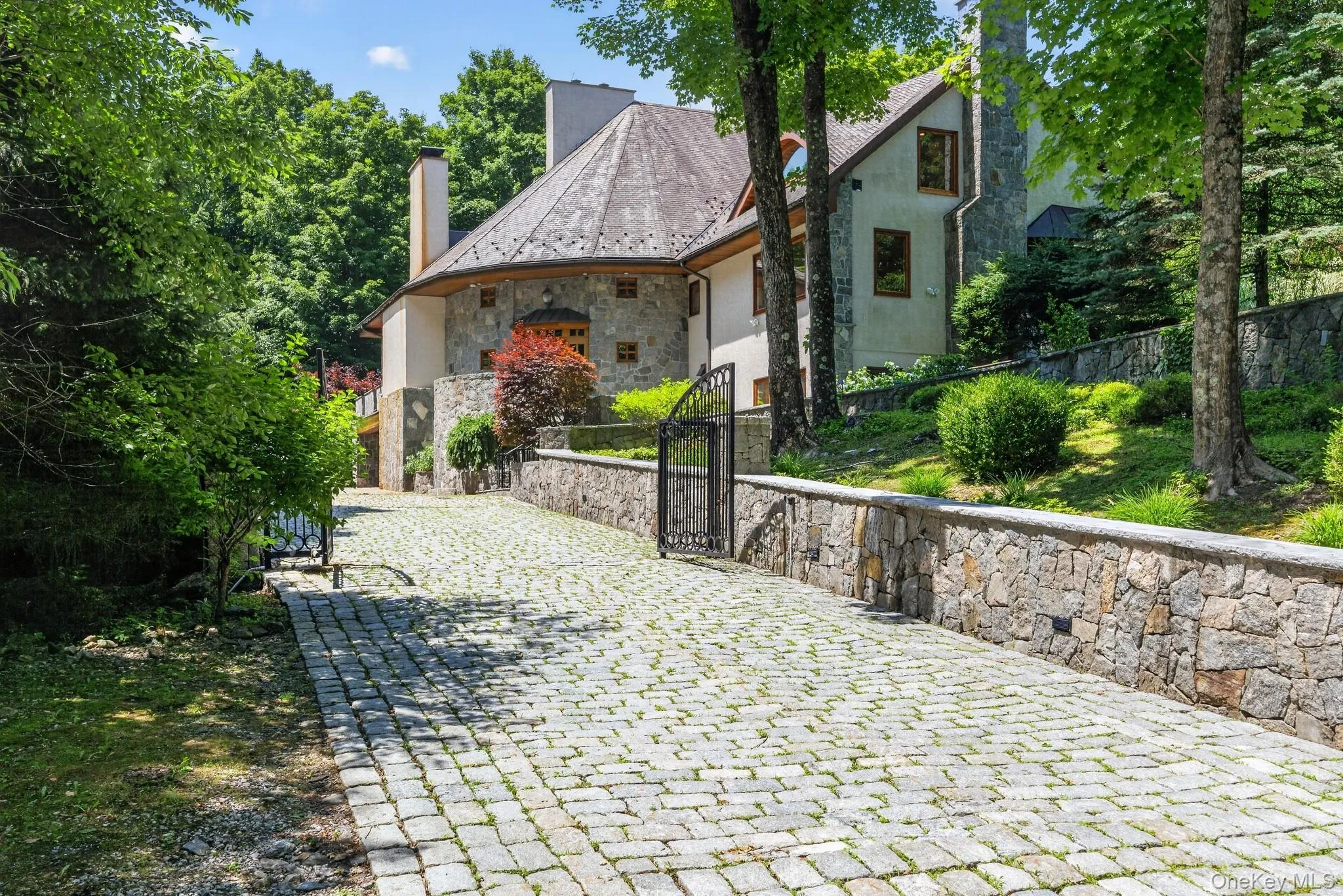 23 Inningwood Road, Ossining, NY, 3 Bedrooms Bedrooms, 9 Rooms Rooms,3 BathroomsBathrooms,Residential,For Rent,Inningwood,0,1019351 23 Inningwood Road, Ossining, NY, 3 Bedrooms Bedrooms, 9 Rooms Rooms,3 BathroomsBathrooms,Residential,For Rent,Inningwood,0,1019351