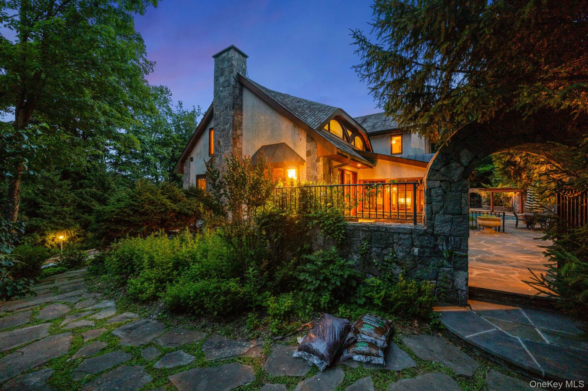 23 Inningwood Road, Ossining, NY, 3 Bedrooms Bedrooms, 9 Rooms Rooms,3 BathroomsBathrooms,Residential,For Rent,Inningwood,0,1019351 23 Inningwood Road, Ossining, NY, 3 Bedrooms Bedrooms, 9 Rooms Rooms,3 BathroomsBathrooms,Residential,For Rent,Inningwood,0,1019351