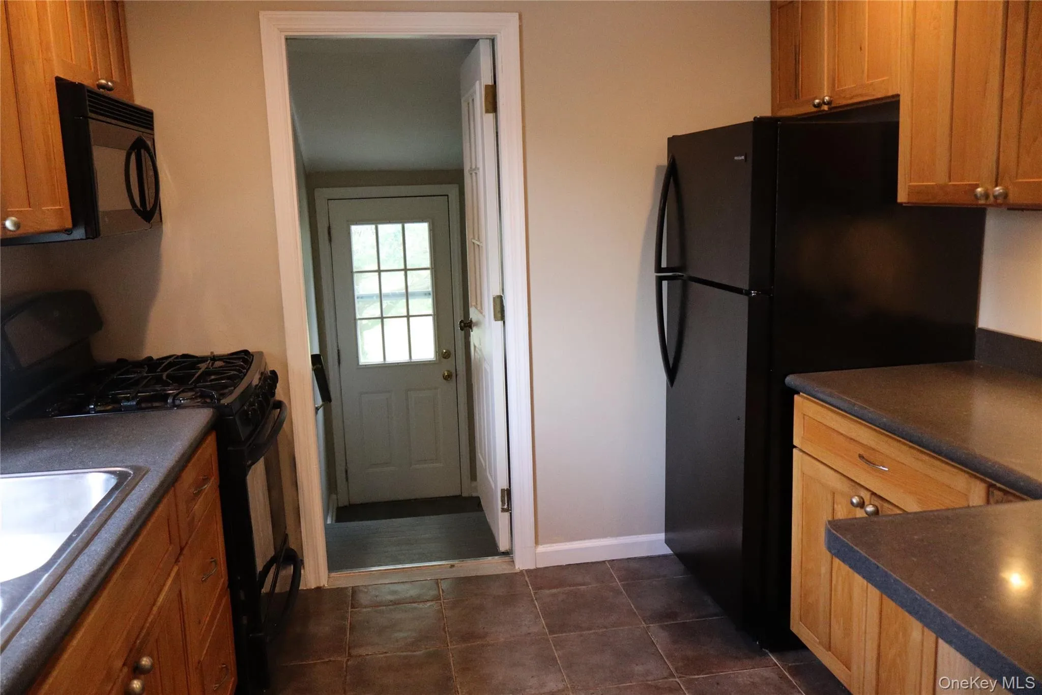 301 Foster Avenue, Islip, NY, 2 Bedrooms Bedrooms, 3 Rooms Rooms,1 BathroomBathrooms,Residential,For Rent,Foster,0,1019356 301 Foster Avenue, Islip, NY, 2 Bedrooms Bedrooms, 3 Rooms Rooms,1 BathroomBathrooms,Residential,For Rent,Foster,0,1019356
