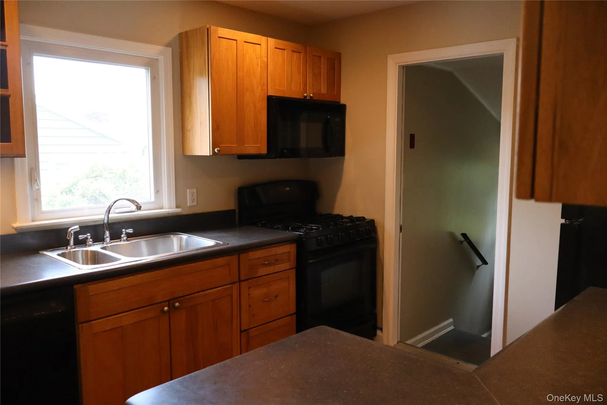301 Foster Avenue, Islip, NY, 2 Bedrooms Bedrooms, 3 Rooms Rooms,1 BathroomBathrooms,Residential,For Rent,Foster,0,1019356 301 Foster Avenue, Islip, NY, 2 Bedrooms Bedrooms, 3 Rooms Rooms,1 BathroomBathrooms,Residential,For Rent,Foster,0,1019356