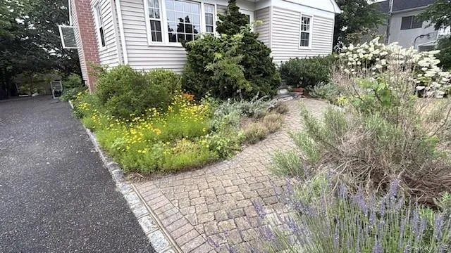301 Foster Avenue, Islip, NY, 2 Bedrooms Bedrooms, 3 Rooms Rooms,1 BathroomBathrooms,Residential,For Rent,Foster,0,1019356 301 Foster Avenue, Islip, NY, 2 Bedrooms Bedrooms, 3 Rooms Rooms,1 BathroomBathrooms,Residential,For Rent,Foster,0,1019356